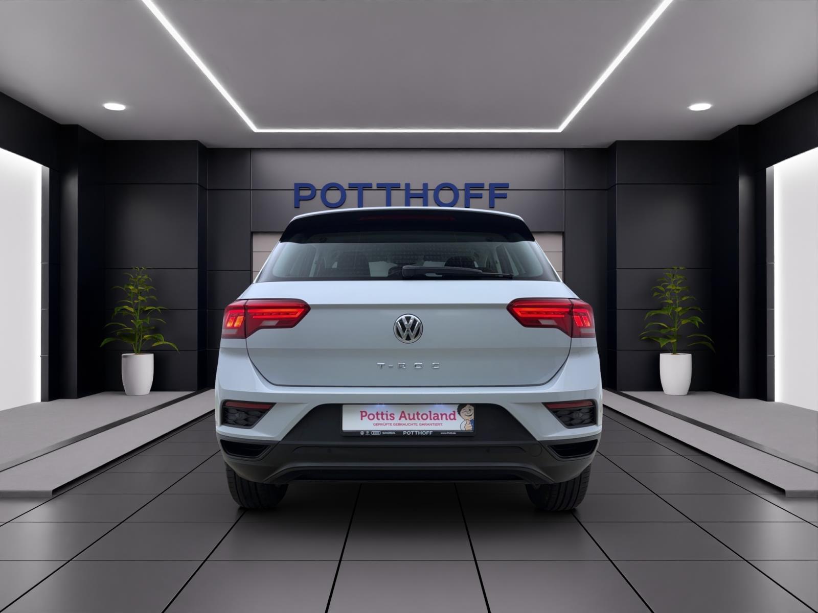 Volkswagen T-Roc 1.0 TSI Navi Sitzhzg LaneAssist FrontAssist