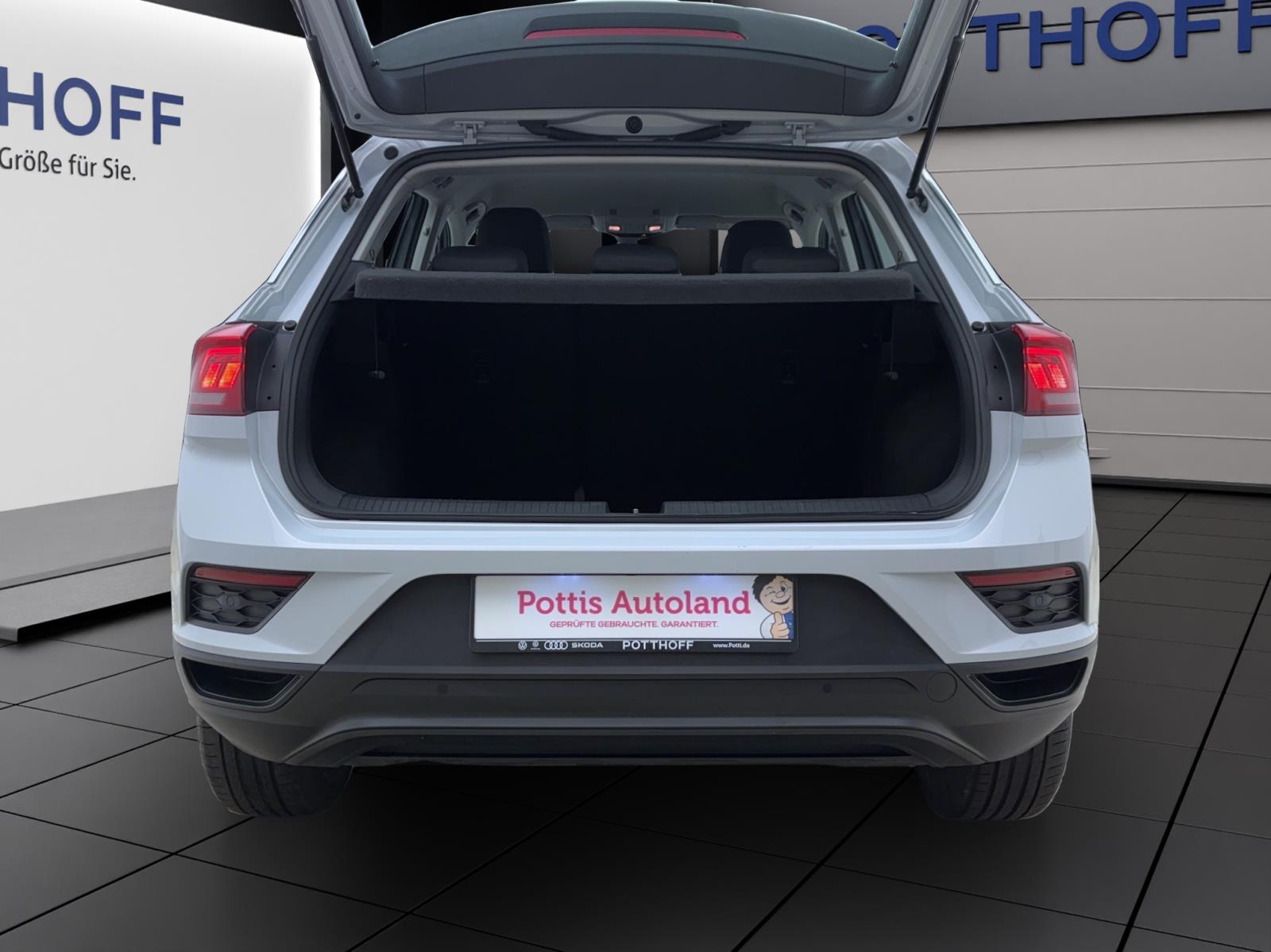 Volkswagen T-Roc 1.0 TSI Navi Sitzhzg LaneAssist FrontAssist