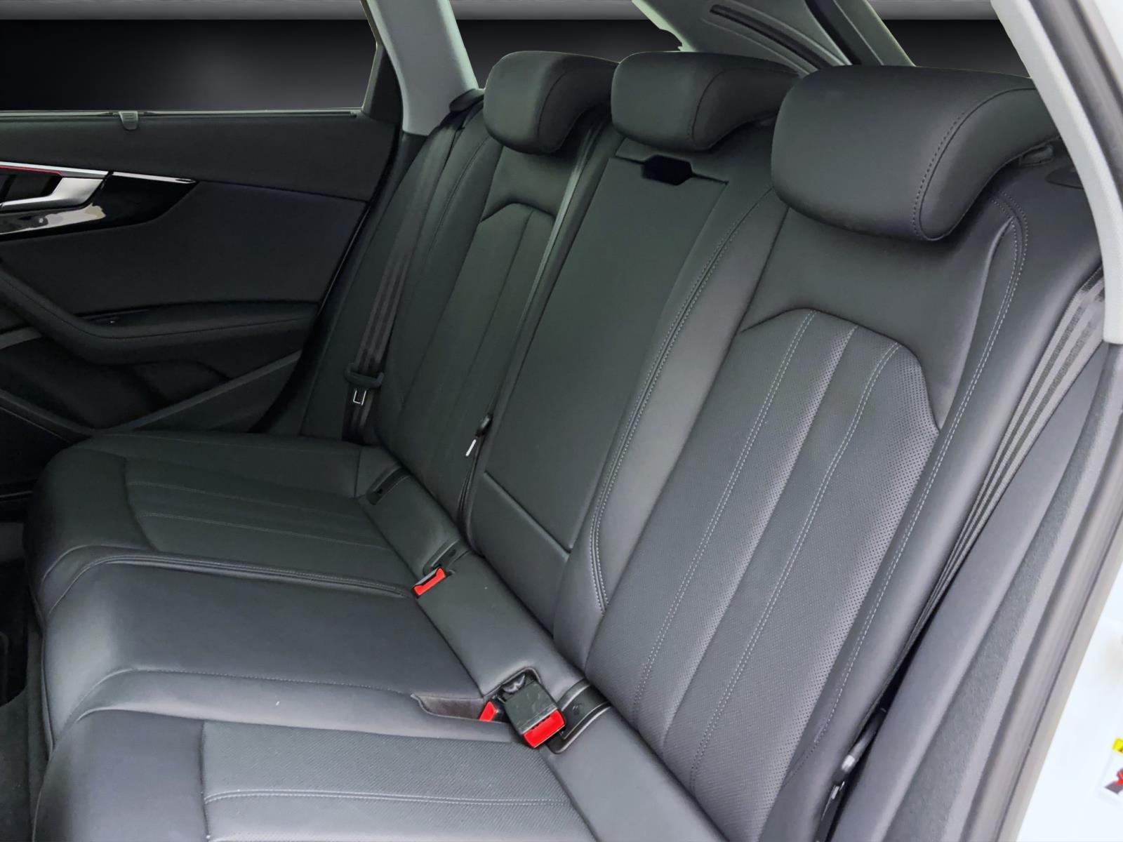 Audi A4 Avant 40 TDi q. advanced LED Pano ACC