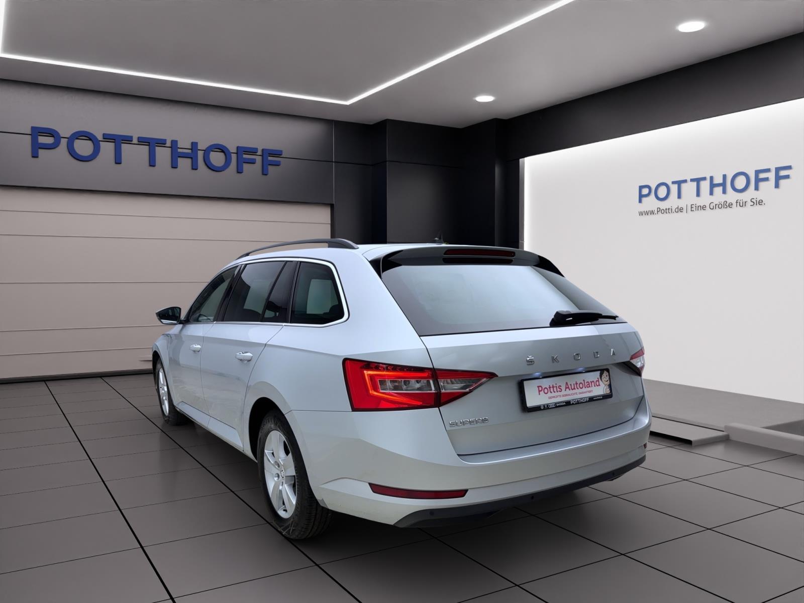 Skoda Superb Combi 1.5 TSI DSG AMBITION NAVI SITZHZG LED