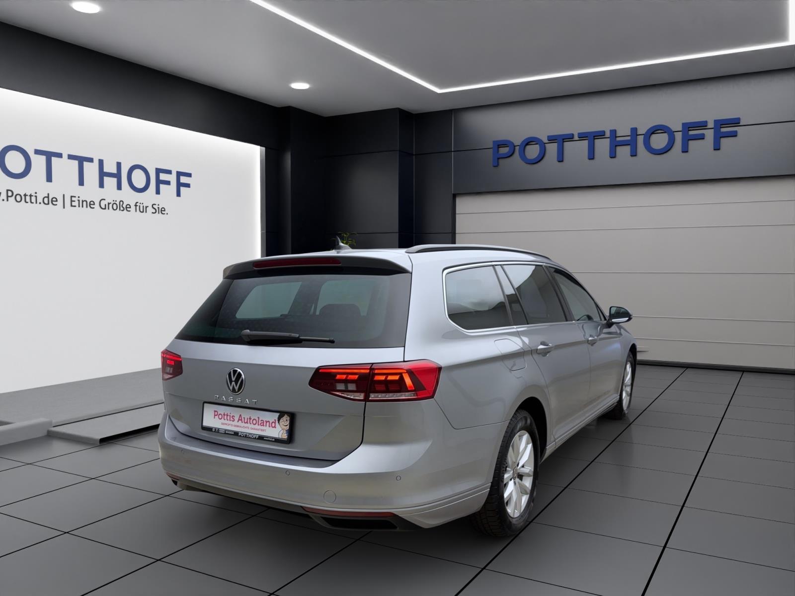 Volkswagen Passat Variant 1.5 TSI DSG BUSINESS AHK NAVI ACC LED
