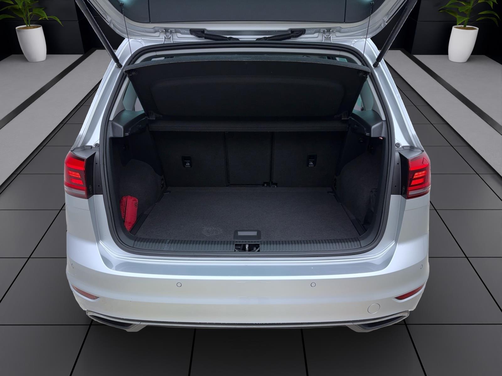 Volkswagen Golf Sportsvan 1.0 TSI Join Navi Sitzhzg FrontAssist Telefon