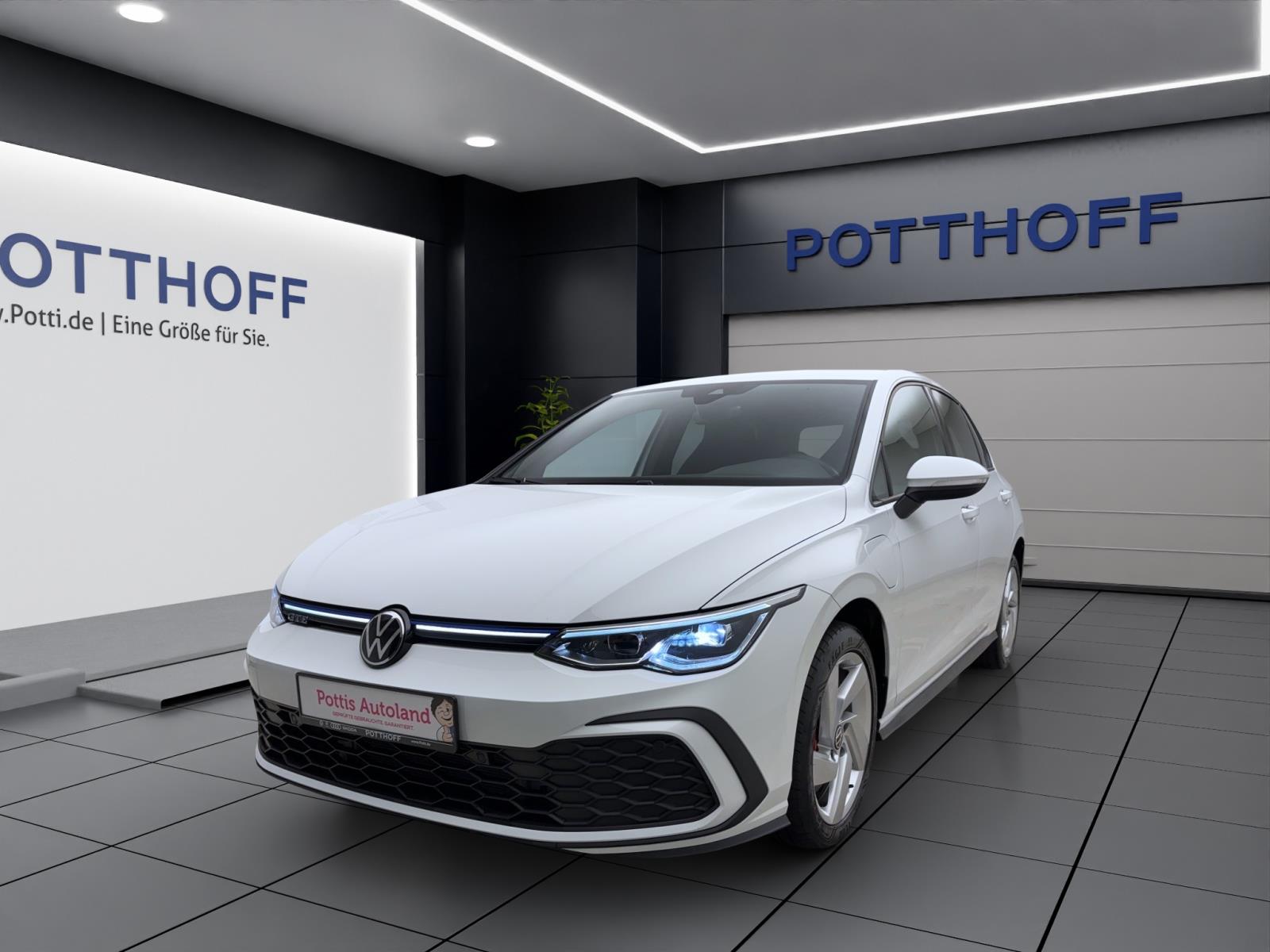 Volkswagen Golf 8 1.4 TSI eHybrid DSG GTE Navi LED+ LaneAssist FrontASsist