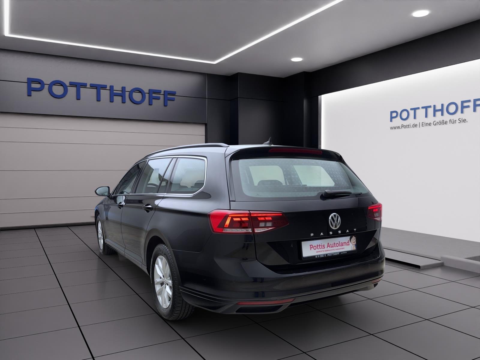 Volkswagen Passat Variant 2.0 TDI BusinessNavi LED ACC Sitzhzg RearView