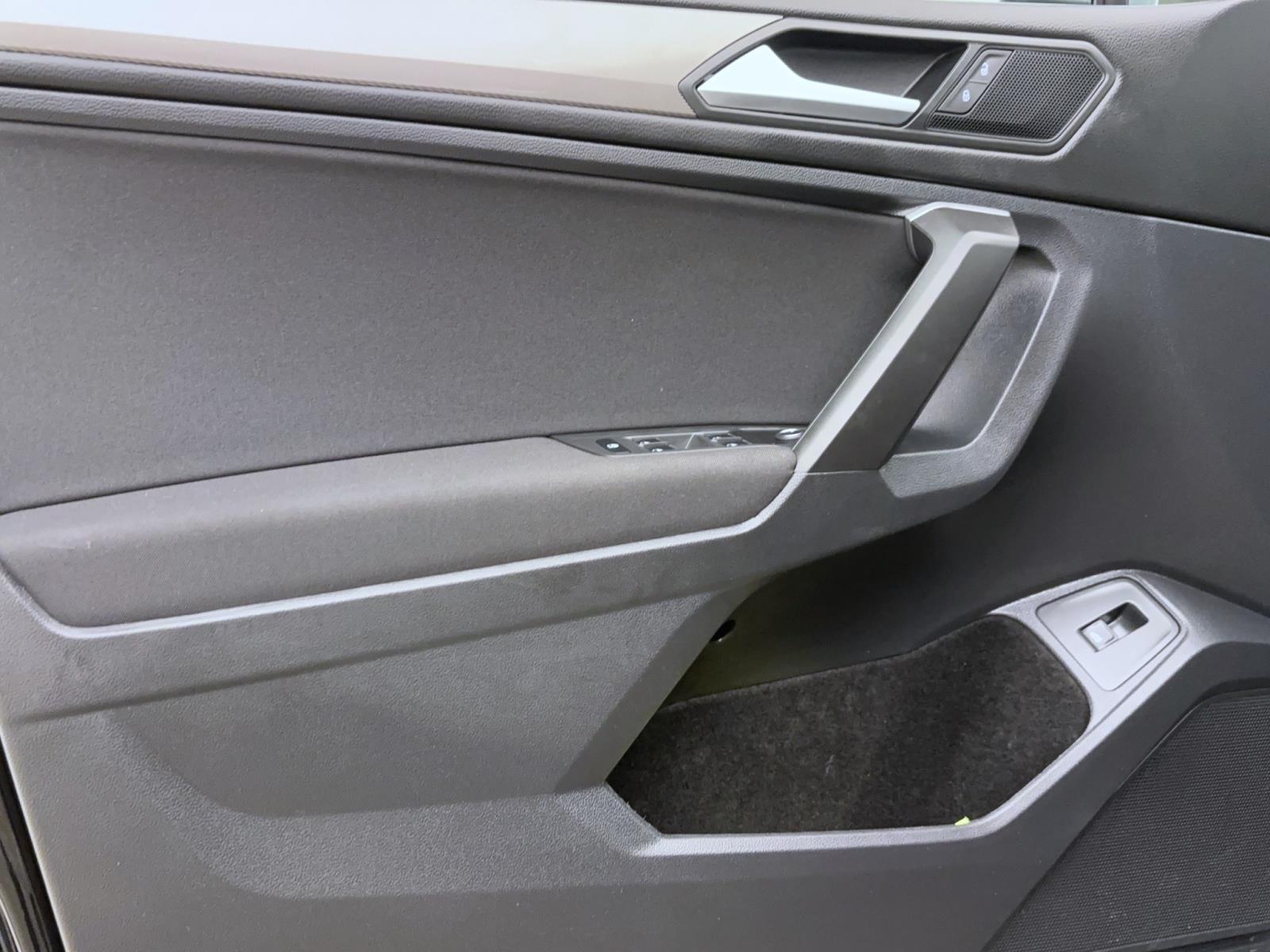 Volkswagen Tiguan Allspace Life 2.0 TDI DSG LifeNavi AHK LED RearView Sitzhzg