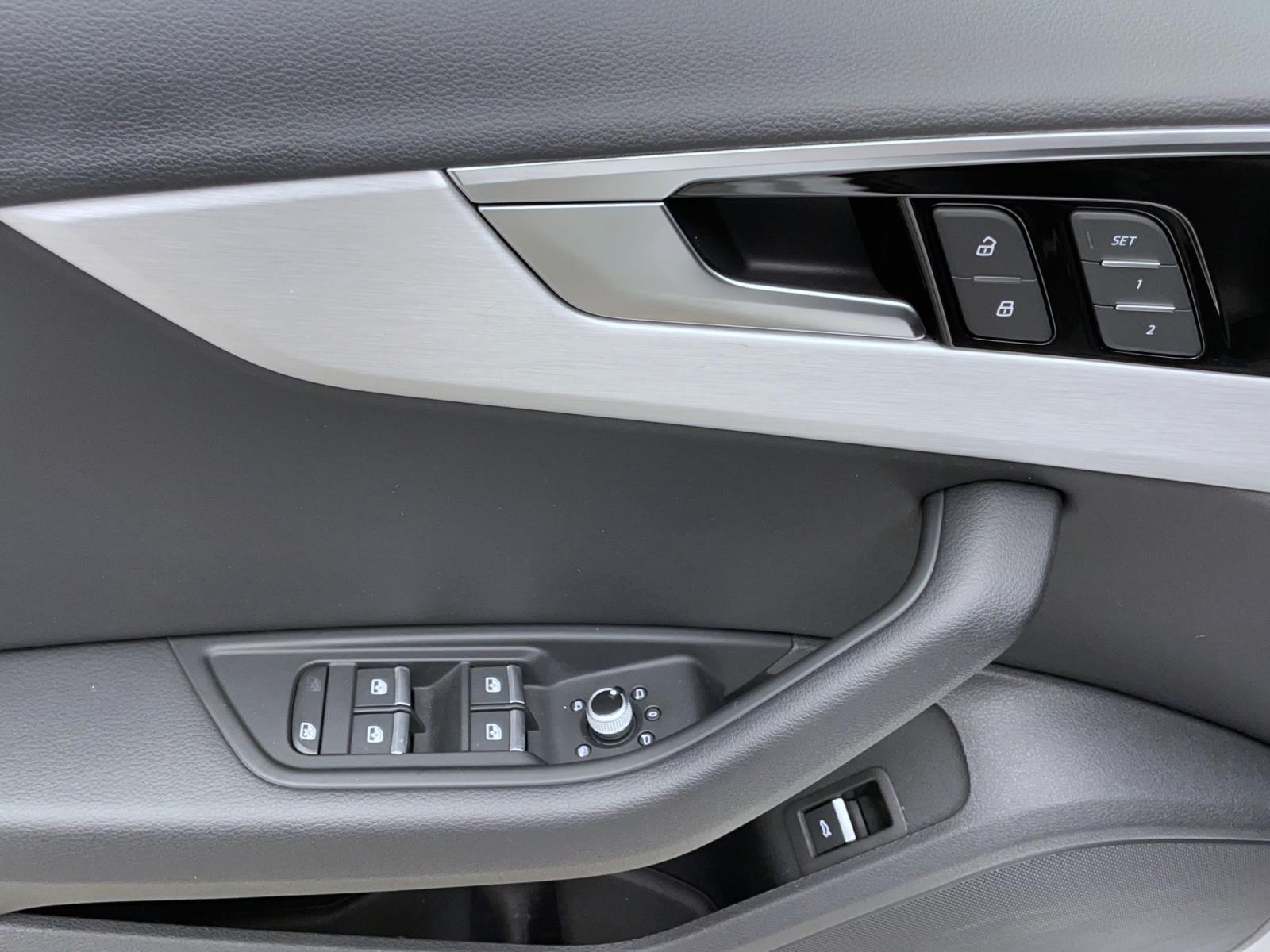 Audi A4 Avant 40 TDi S-lineAHK Standhzg ACC TopView LED Navi