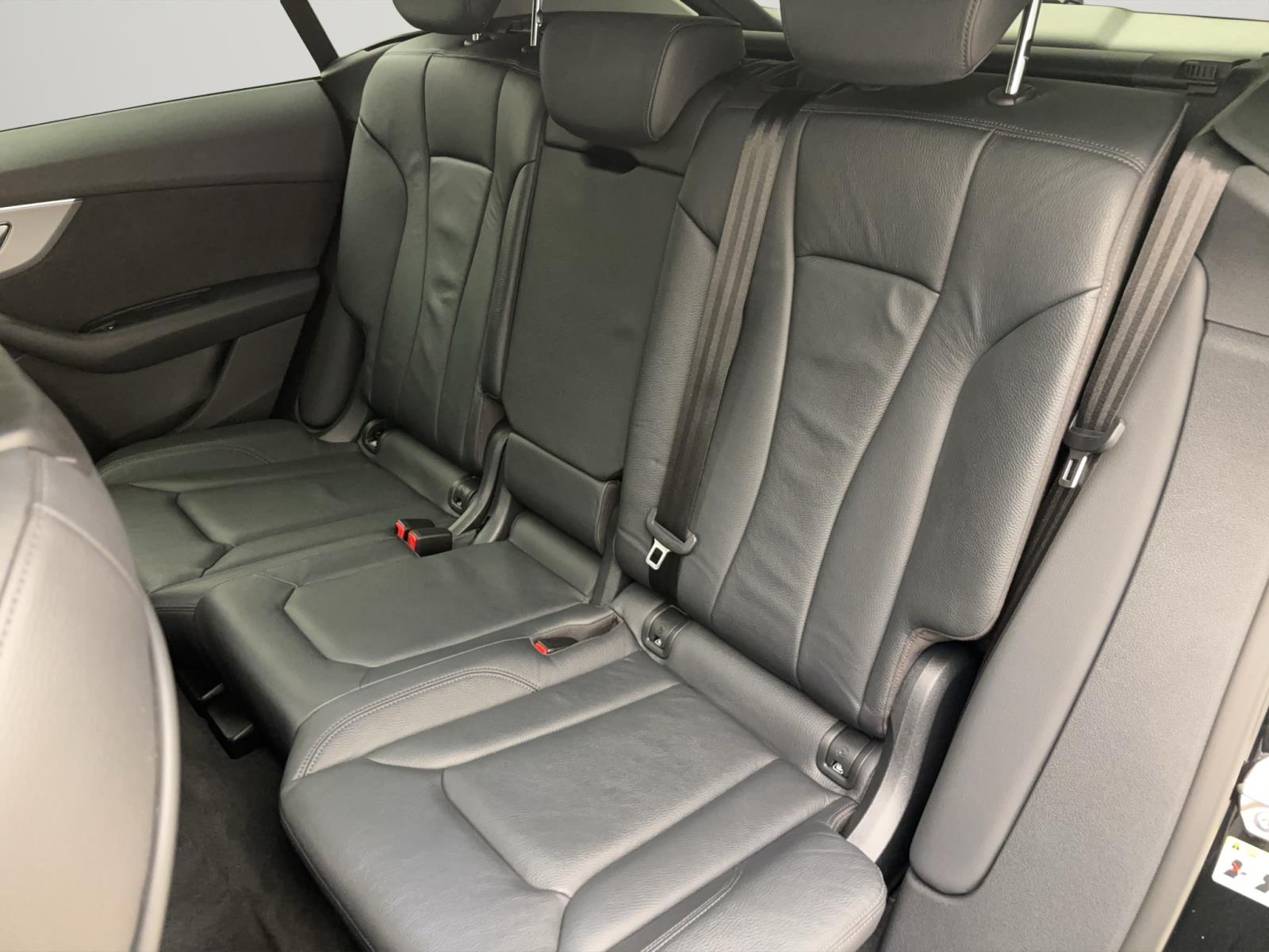 Audi Q8 45 TDi q. LED Leder ACC ParkAssist Sitzhzg