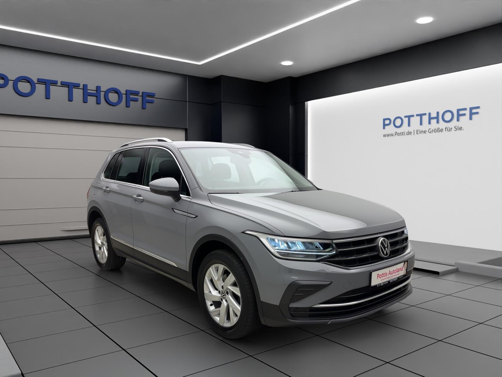 Volkswagen Tiguan 2.0 TDI DSG Life 4Motion Navi AHK LED ACC Sitzhzg