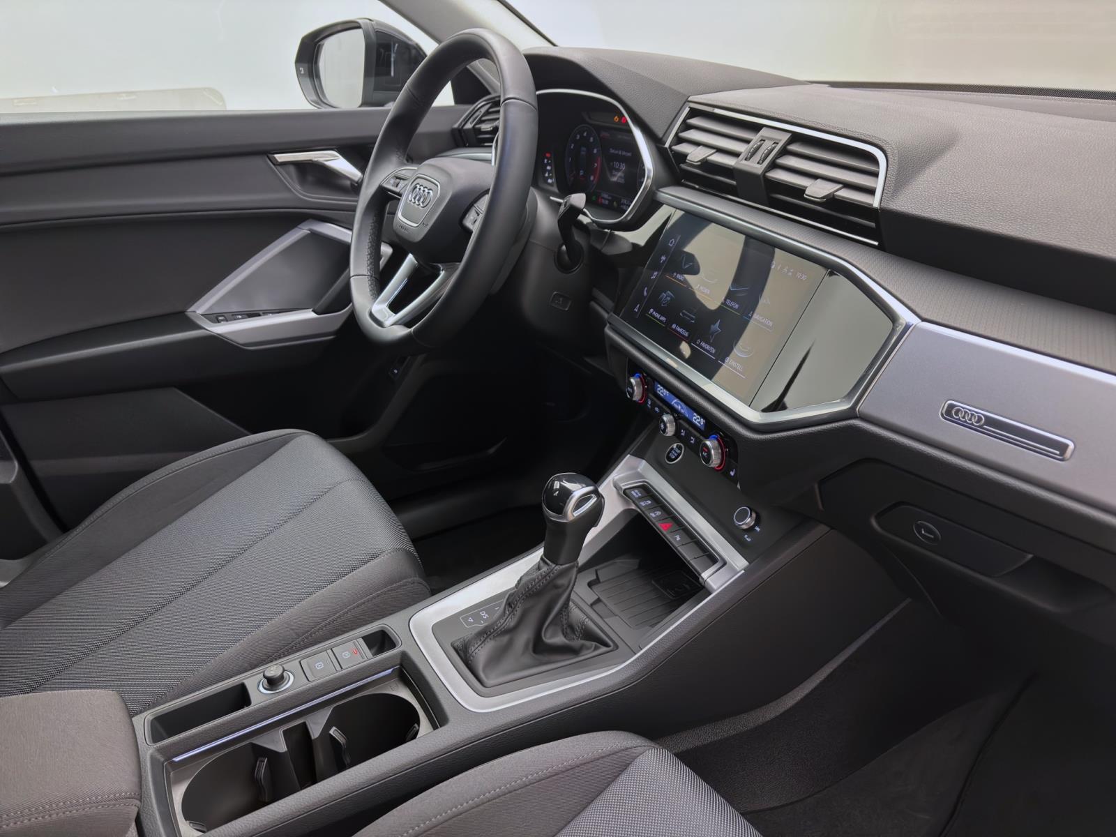 Audi Q3 Sportback 35 TFSI AHK NAVI+ KAMERA LED