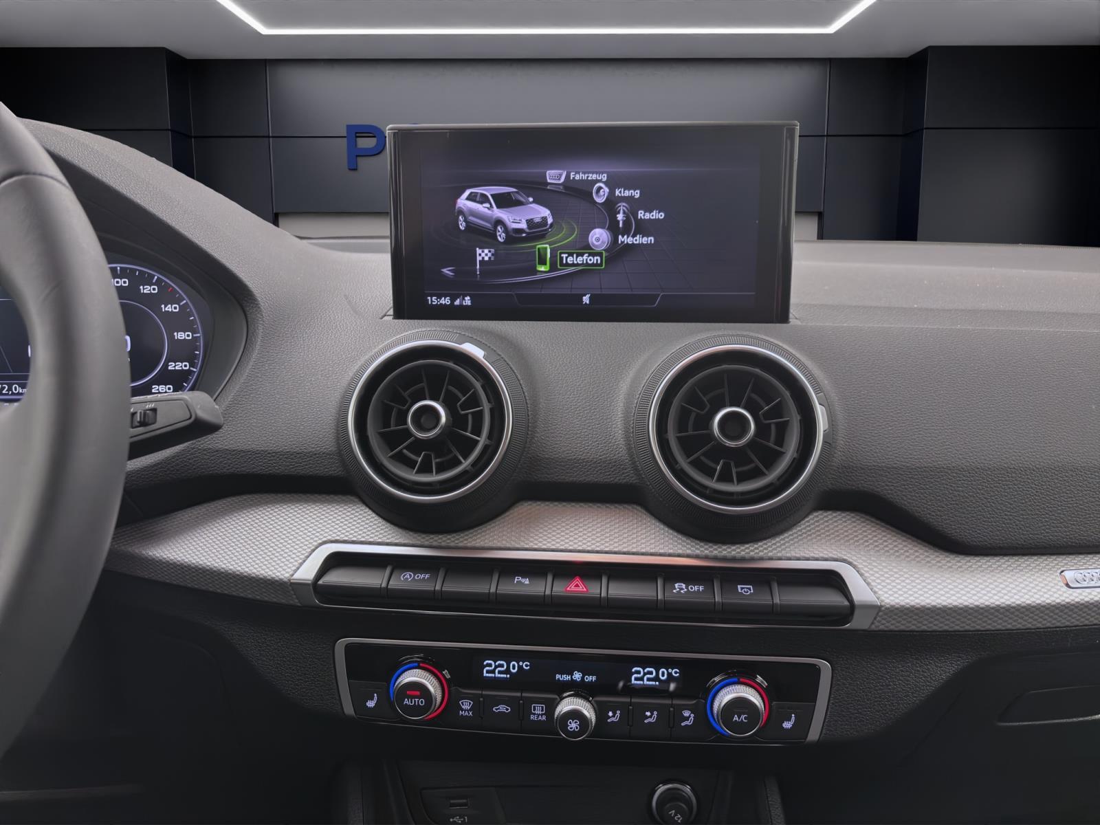 Audi Q2 30 TFSI AHK NAVI+ MATRIX KAMERA PDC GRA
