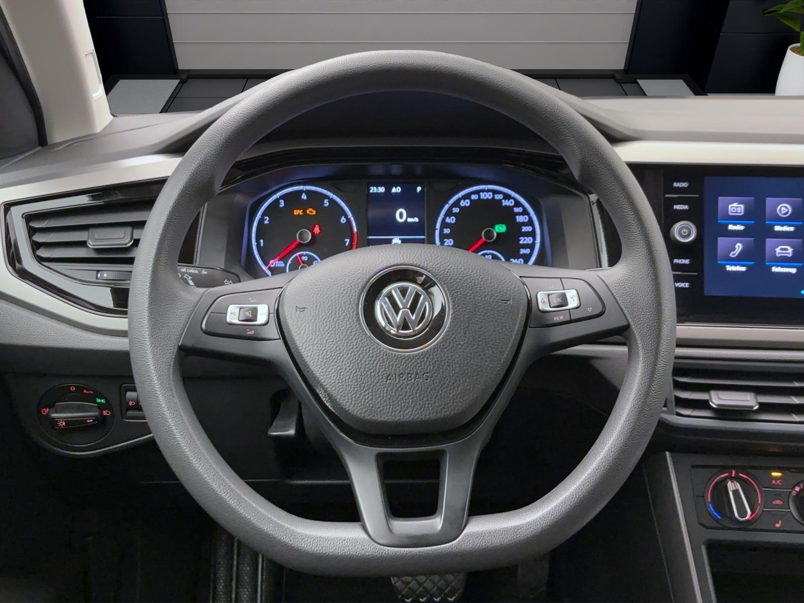 Volkswagen Polo 1.0 TSI DSG Comfortline Navi Sitzhzg Climatic FrontAssist