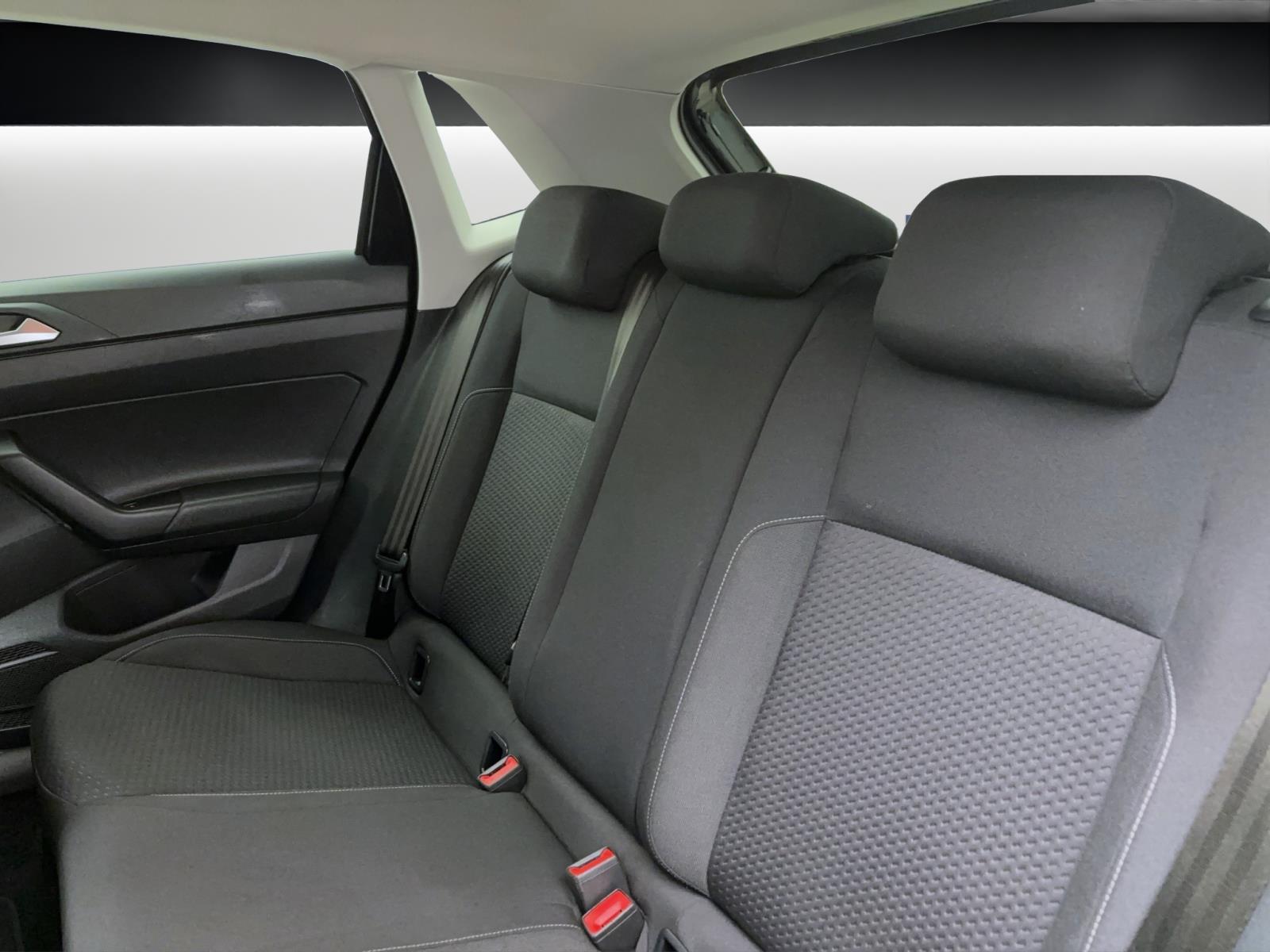 Volkswagen Polo 1.0 TSI DSG Comfortline Navi Sitzhzg Climatic FrontAssist