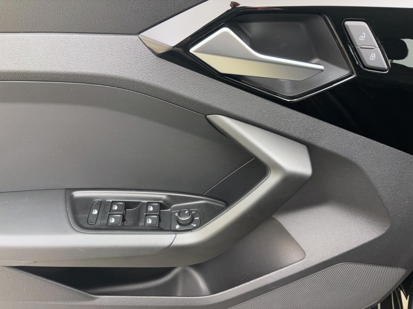 Audi A1 Sportback 25 TFSI PDC LED Sitzhzg Tempo Klima