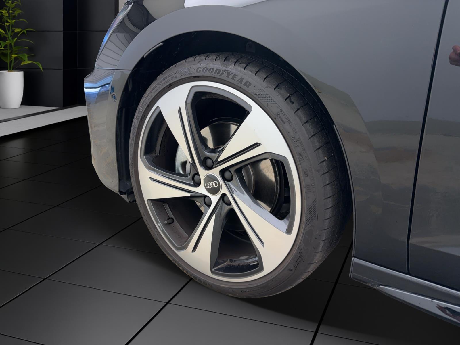Audi A3 Sportback 35 TFSI S line Pano Matrix Kamera Navi Sonos HUD