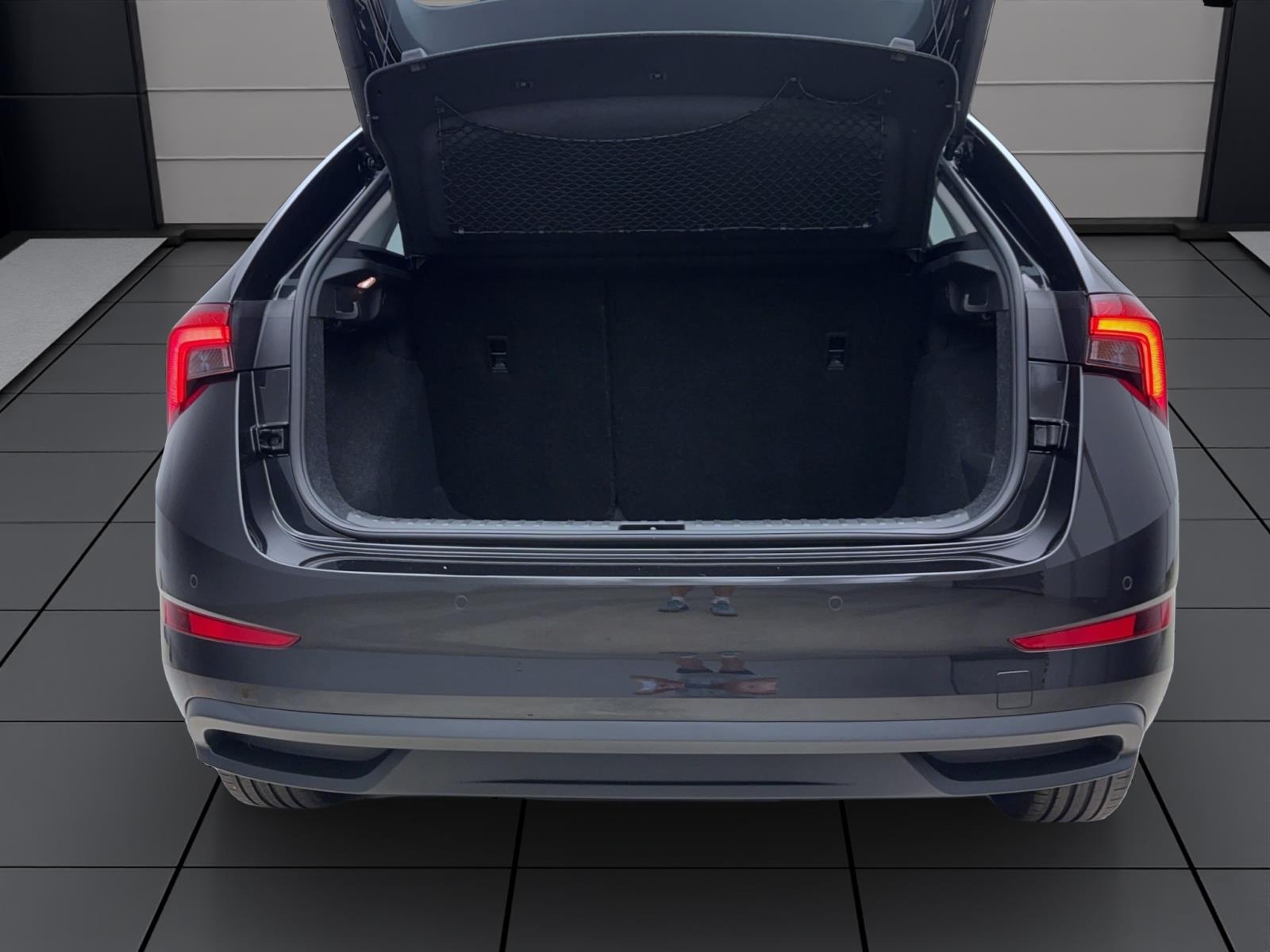 Skoda Scala 1.0 TSI DSG AmbitionLED LaneAssist FrontAssist Climatronic