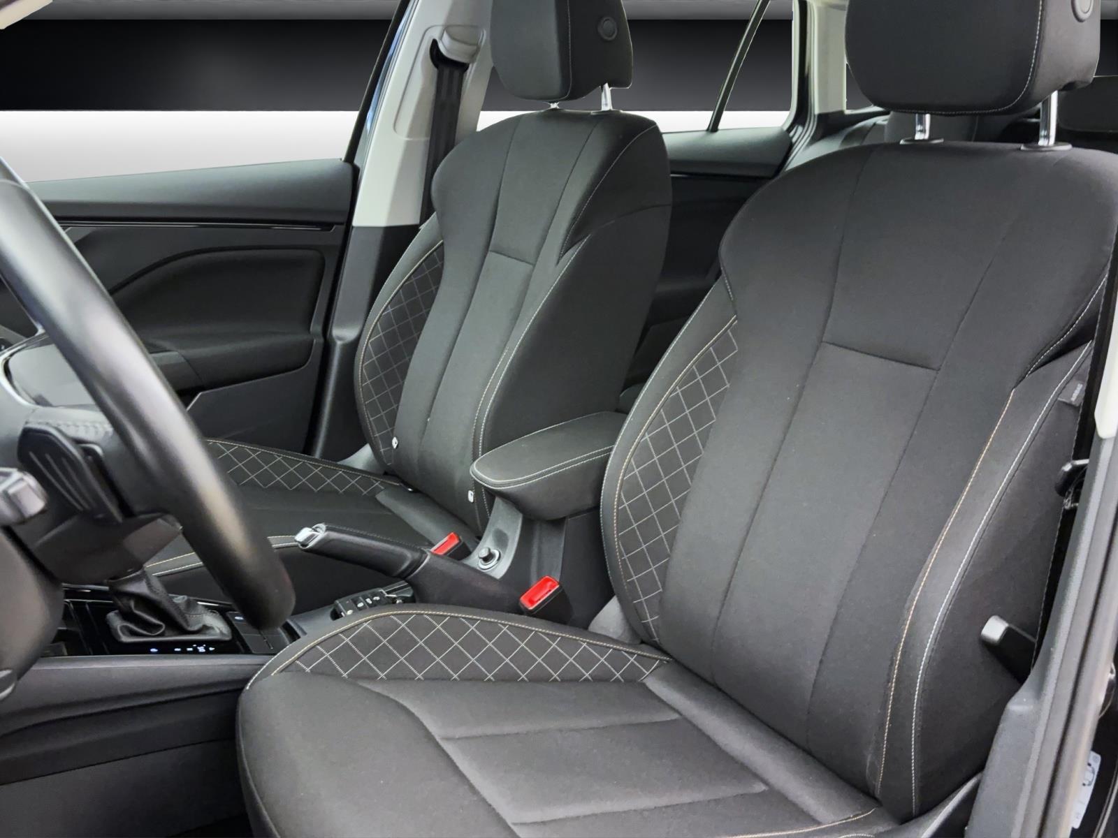 Skoda Scala 1.0 TSI DSG AmbitionLED LaneAssist FrontAssist Climatronic