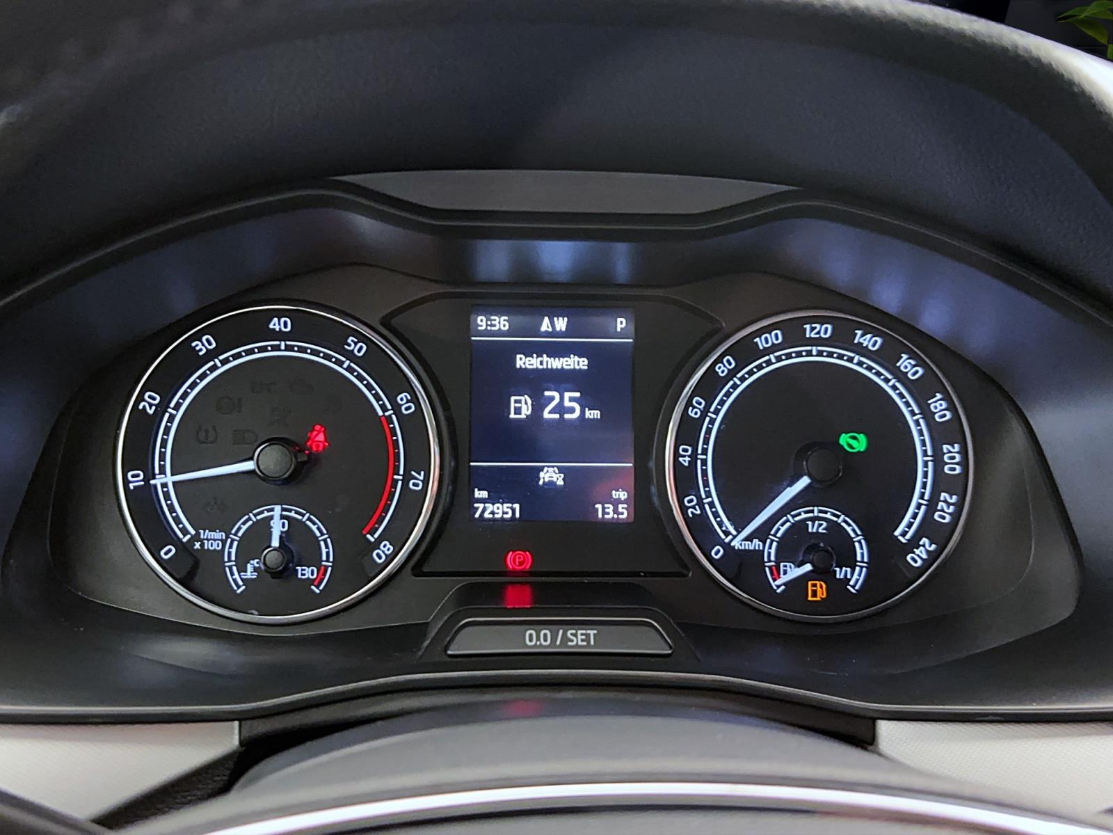 Skoda Scala 1.0 TSI DSG AmbitionLED LaneAssist FrontAssist Climatronic