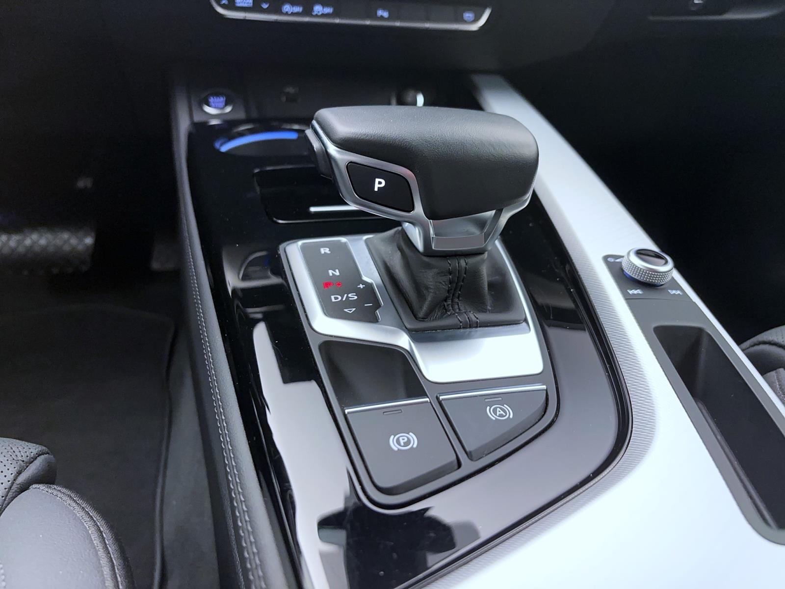 Audi A4 Avant 40 TDI q advanced ACC PDC Kamera LED Navi B&O