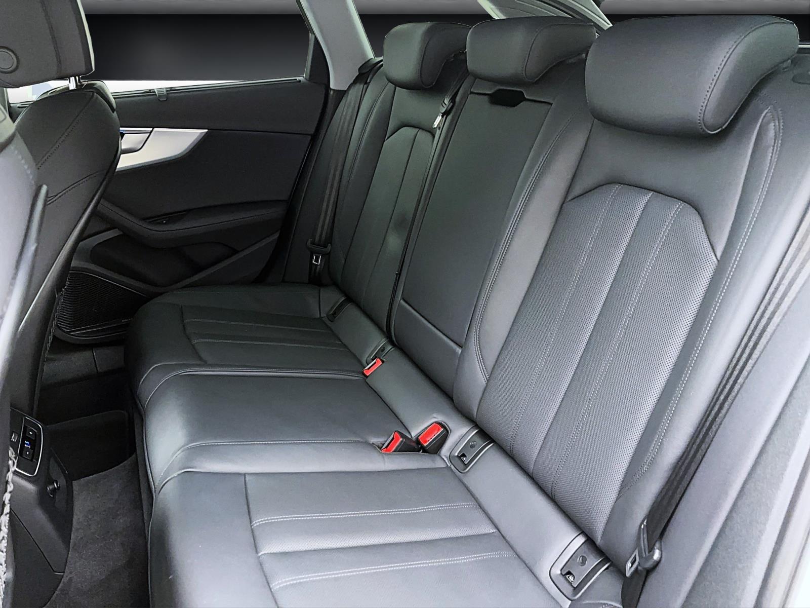 Audi A4 Avant 40 TDI q advanced ACC PDC Kamera LED Navi B&O
