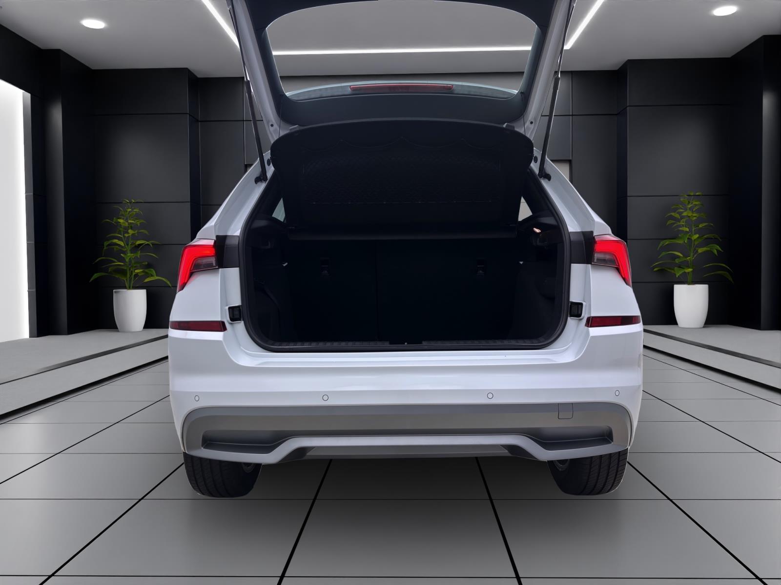 Skoda Kamiq 1.0 TSI DSG STYLE NAVI PANO LED KAMERA