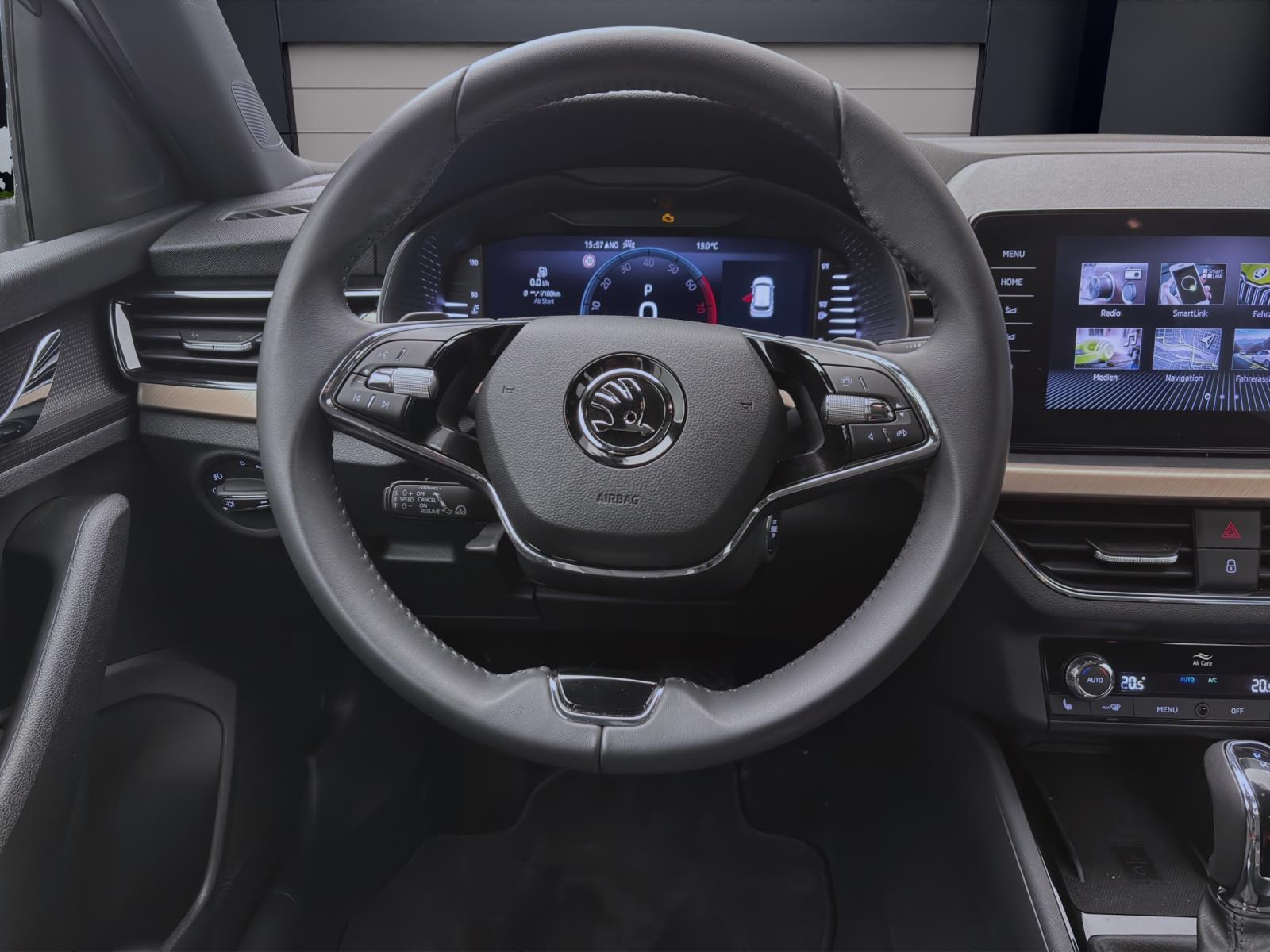 Skoda Kamiq 1.0 TSI DSG STYLE NAVI PANO LED KAMERA