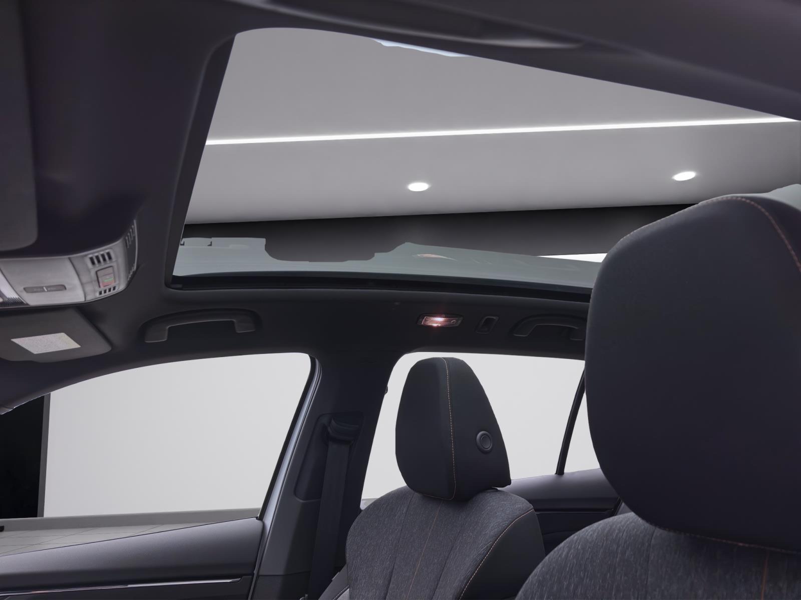 Skoda Kamiq 1.0 TSI DSG STYLE NAVI PANO LED KAMERA