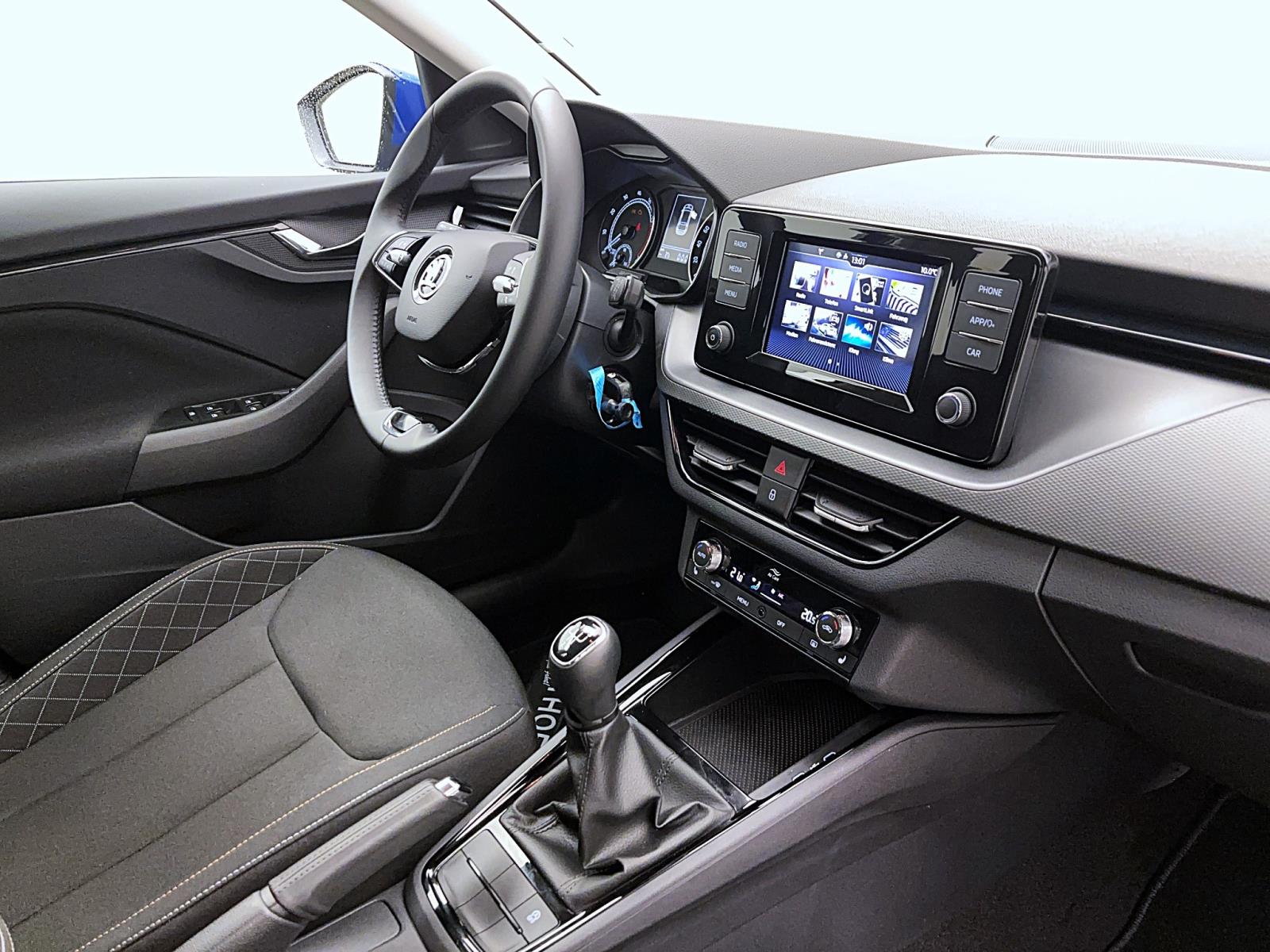 Skoda Scala 1.0 TSI Selection PDC LED SmartLink Sitzhzg Tempo Klima