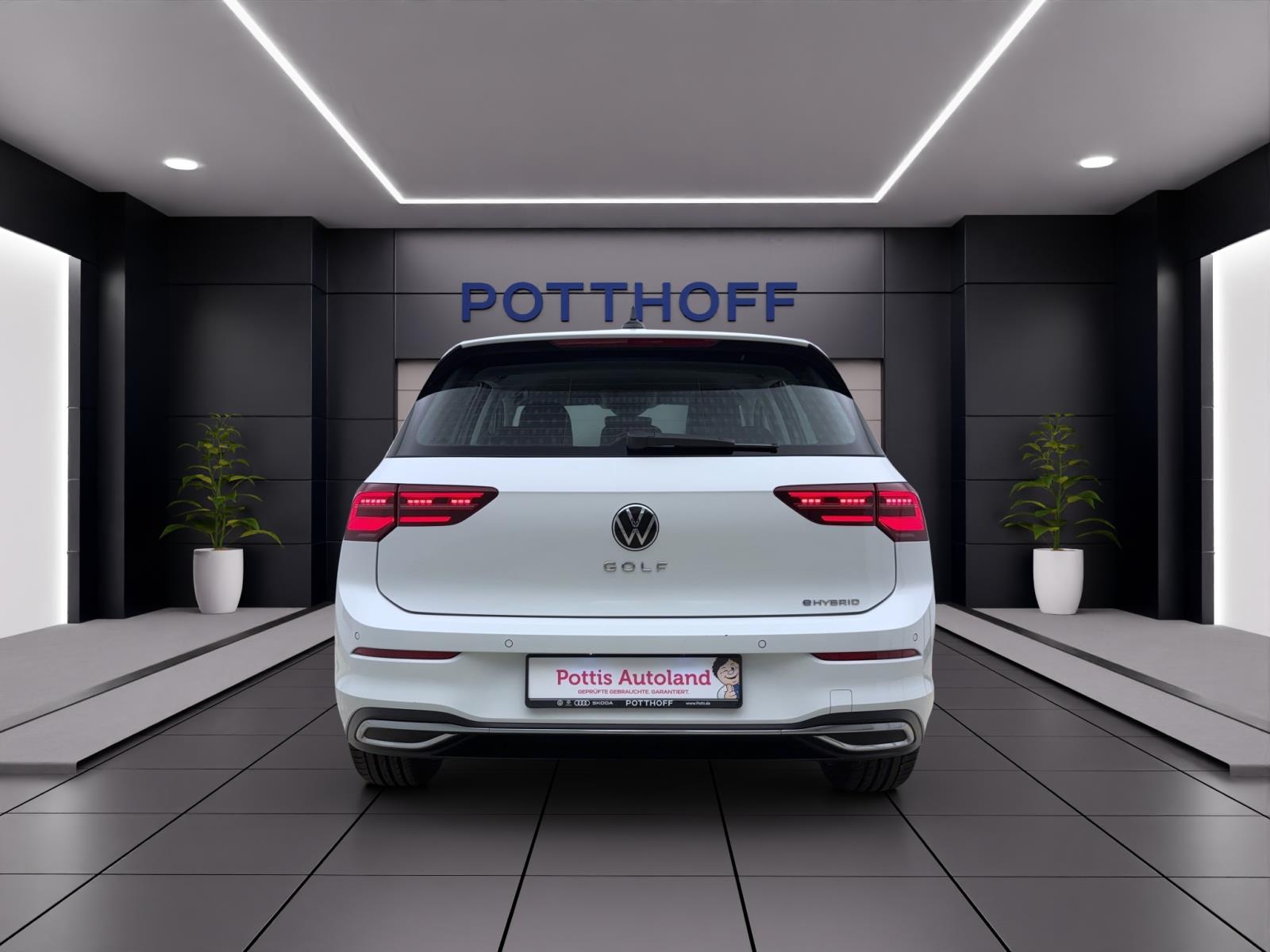 Volkswagen Golf 8 1.4 TSI eHybrid DSG StyleACC PDC IQ.Light Navi AppConnect