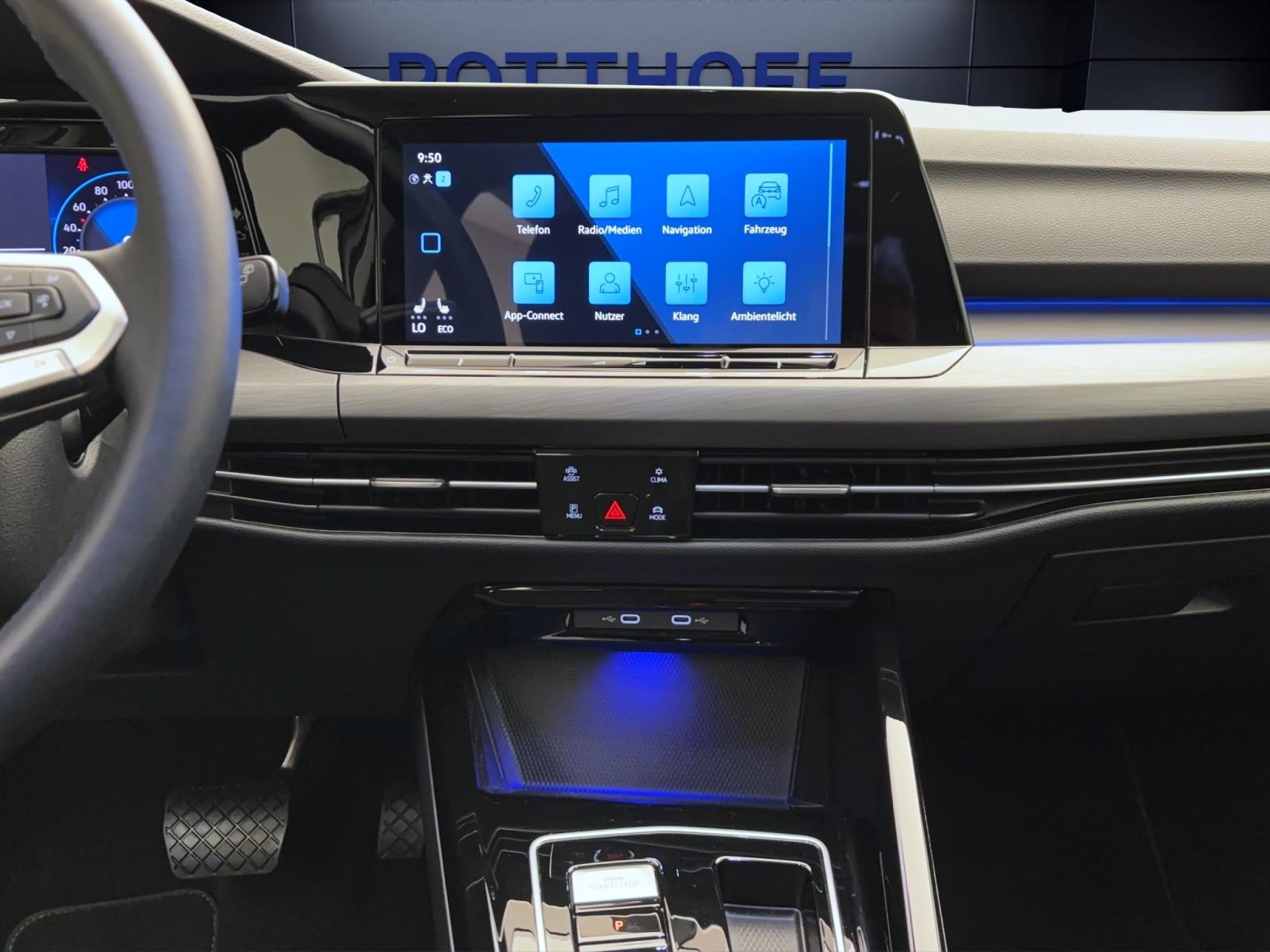Volkswagen Golf 8 1.4 TSI eHybrid DSG StyleACC PDC IQ.Light Navi AppConnect