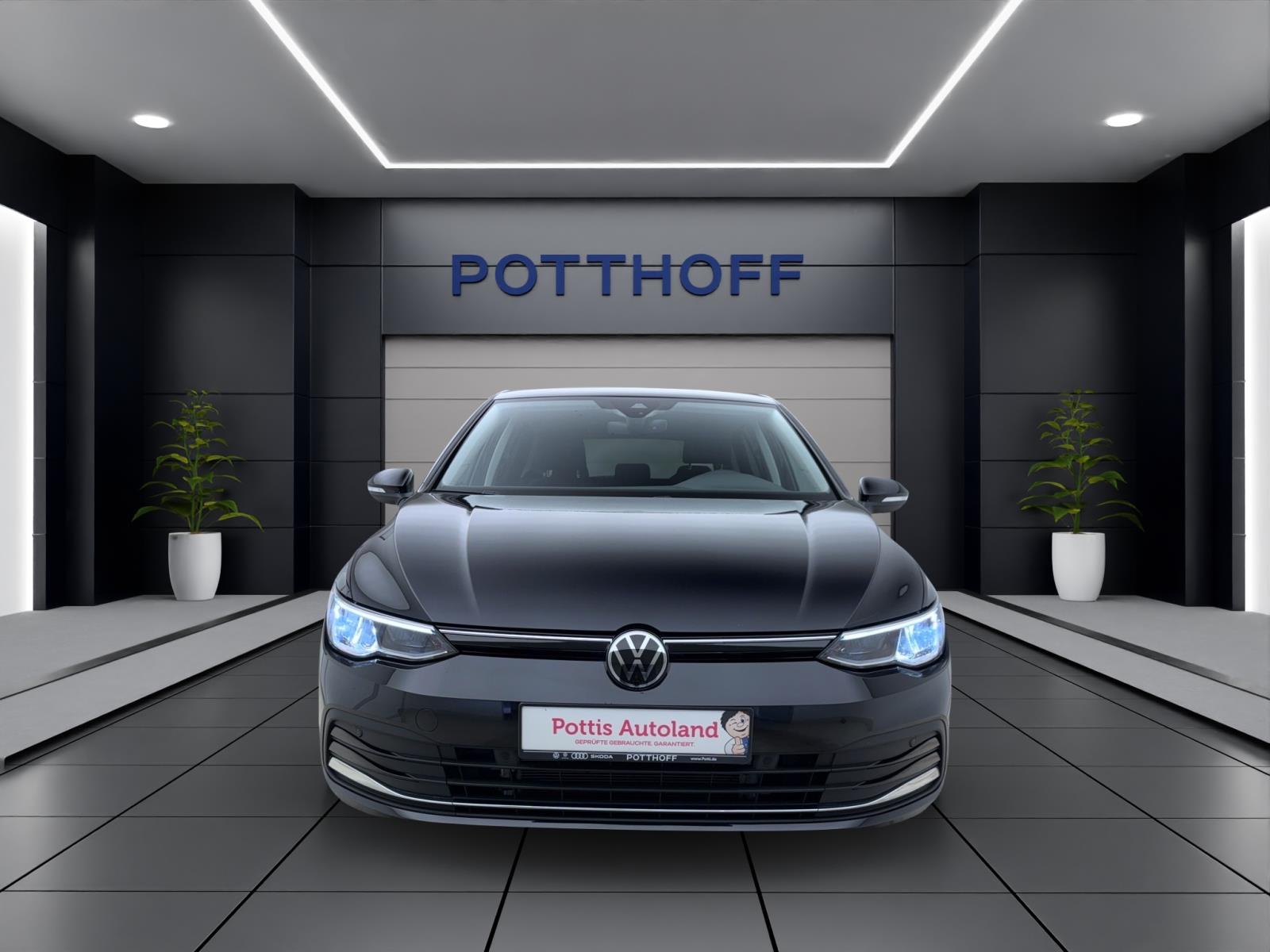 Volkswagen Golf 2.0 TDI DSG MOVE NAVI AHK LED ACC KAMERA