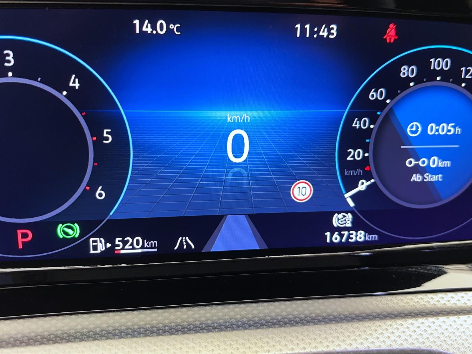 Volkswagen Golf 2.0 TDI DSG MOVE NAVI AHK LED ACC KAMERA