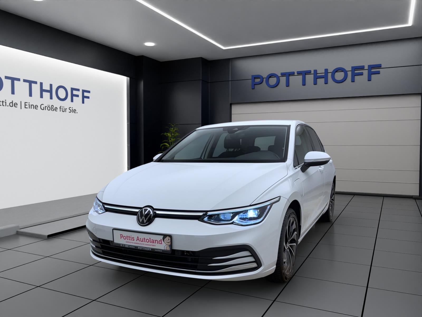 Volkswagen Golf 1.4 TSI eHybrid DSG STYLE NAVI IQ.LIGHT ACC