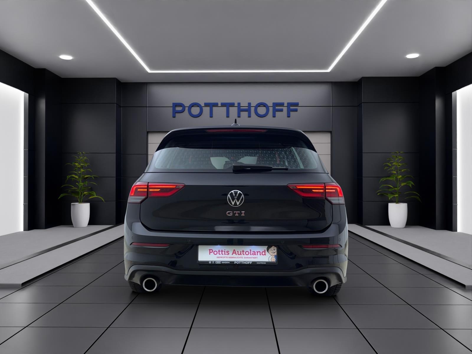 Volkswagen Golf 8 2.0 TSI DSG GTI Navi LED+ LaneAssist FrontAssist