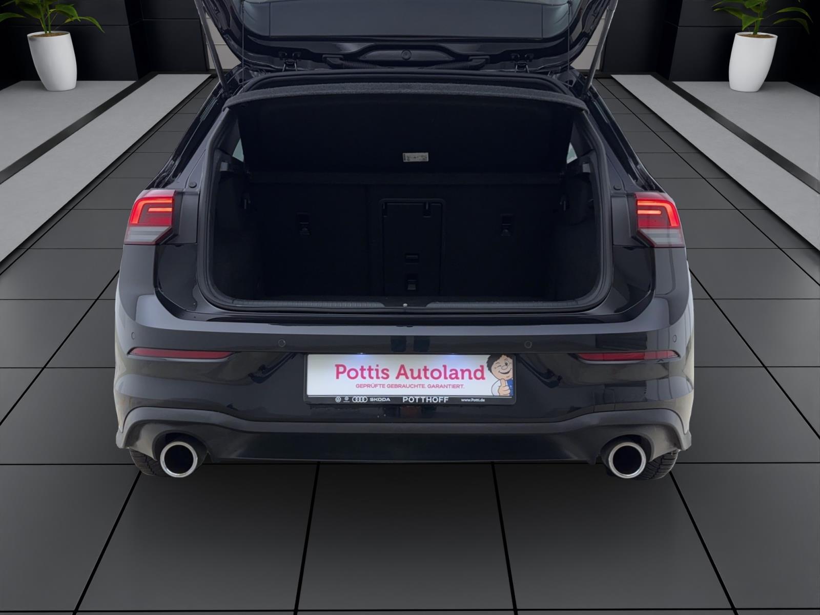 Volkswagen Golf 8 2.0 TSI DSG GTI Navi LED+ LaneAssist FrontAssist