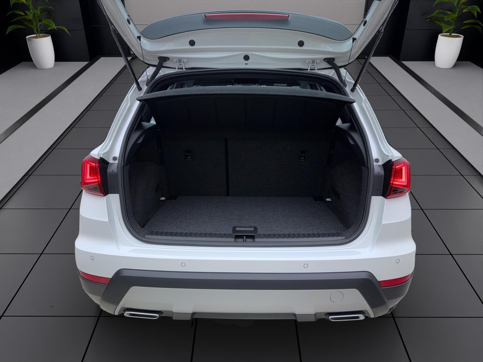 Seat Arona 1.0 TSI DSG FRParkAssist Kamera LED Navi FullLink