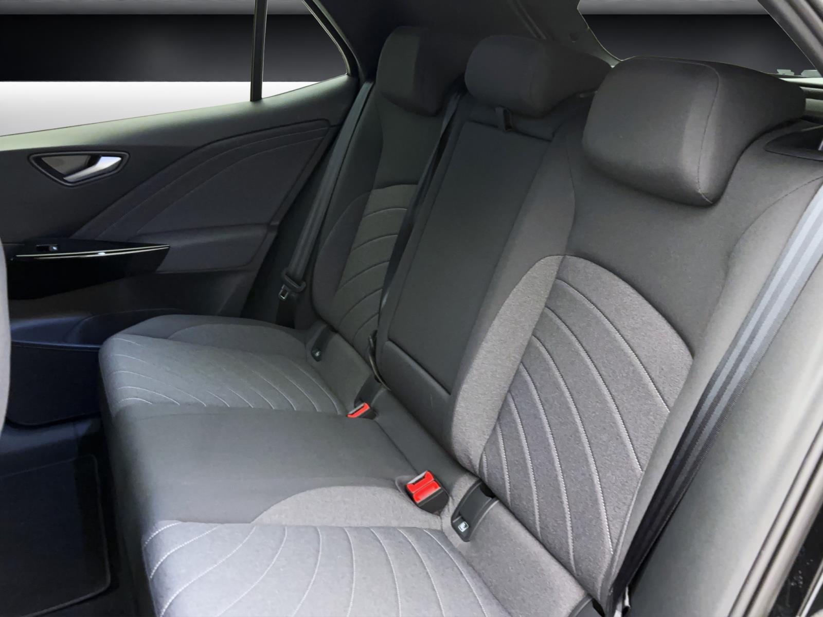 Volkswagen ID.3 ProAHK Wärmepumpe ACC Kamera IQ.Light