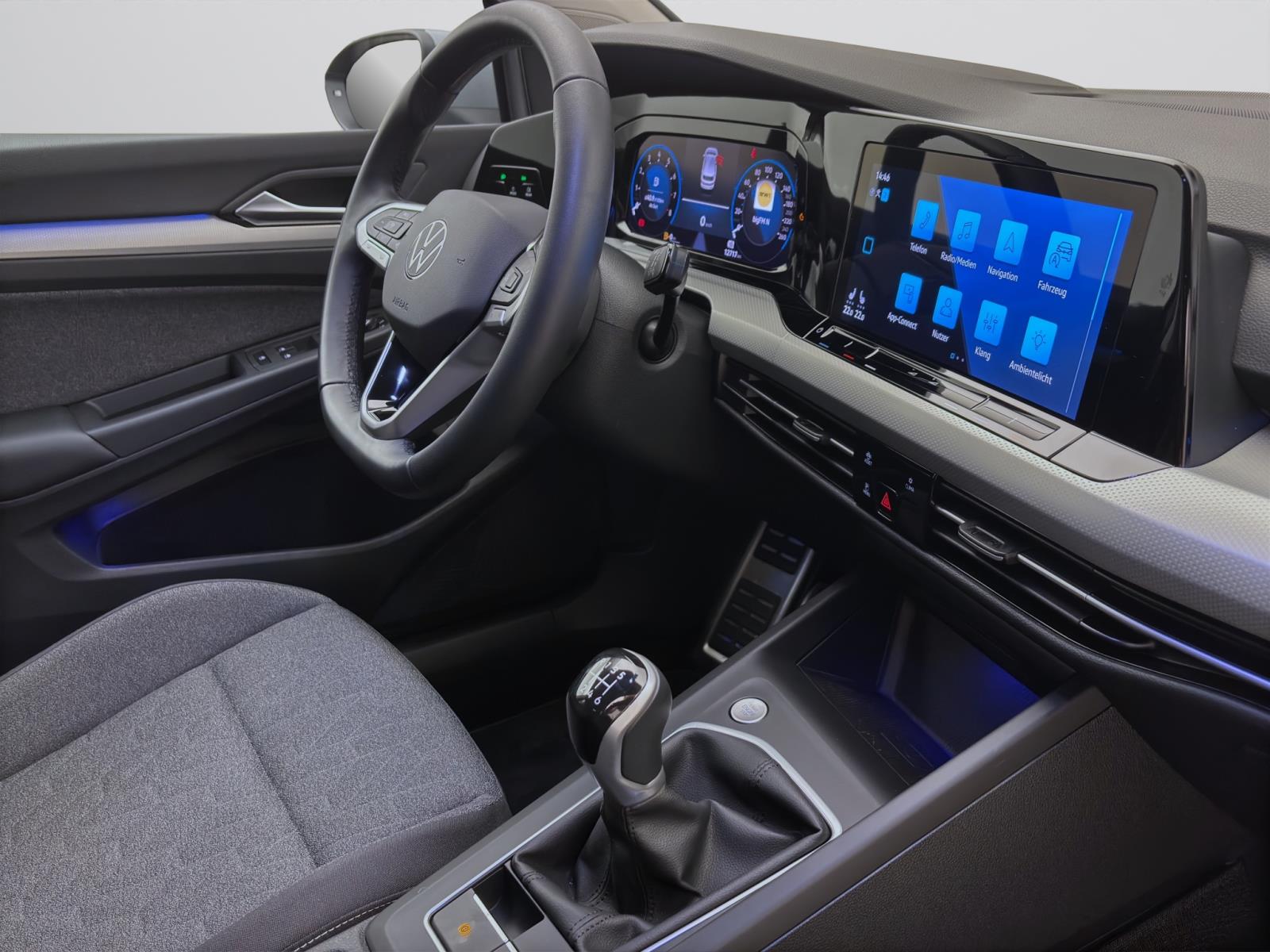 Bild 15: Volkswagen Golf 1.0 TSI MOVE AHK SITZHZG KAMERA PDC
