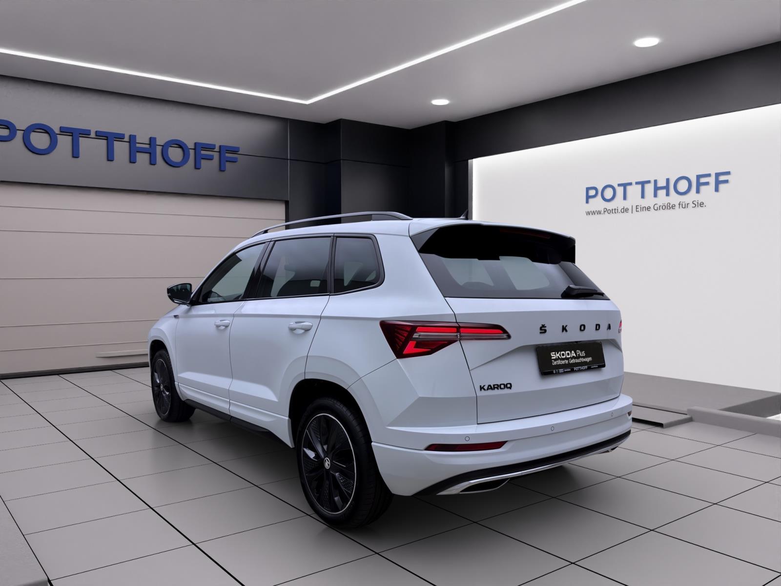 Skoda Karoq 1.5 TSI DSG SPORTLINE PANO AHK NAVI ACC DCC
