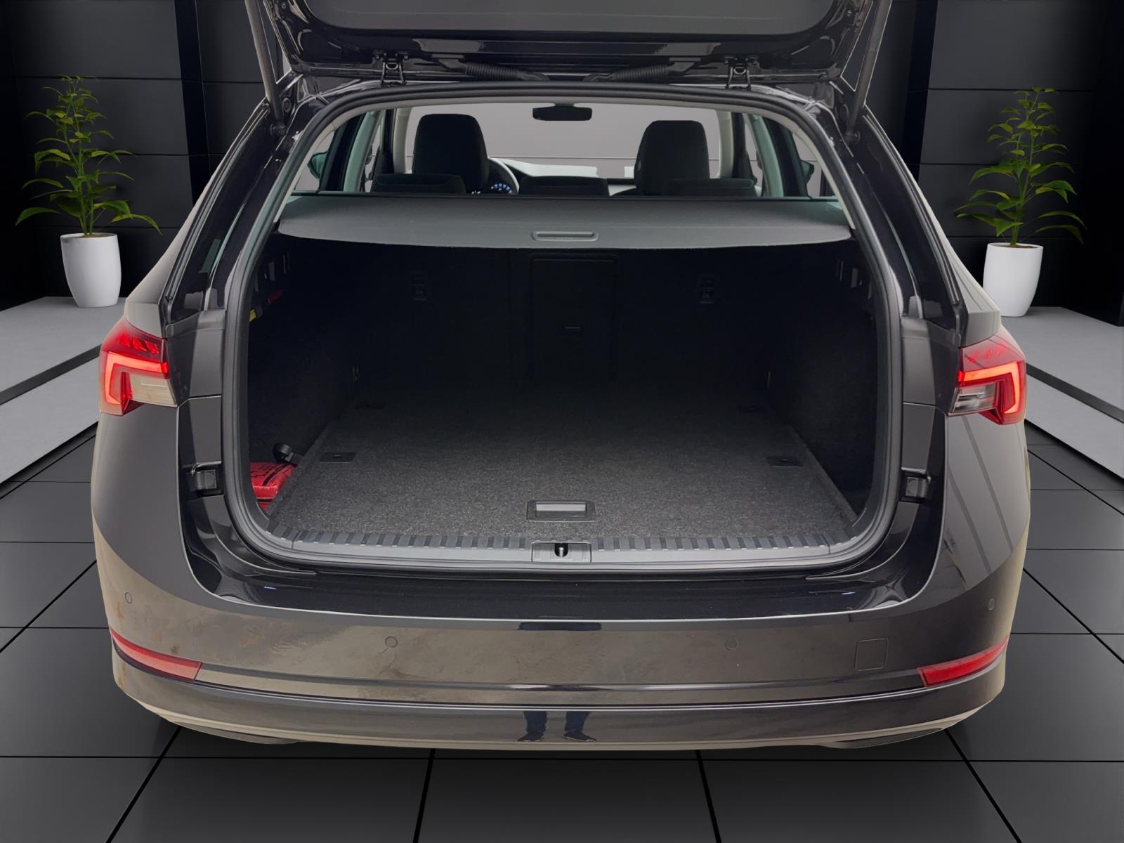 Skoda Octavia Combi 1.0 TSI CleverSitzhzg LED LaneAssist FrontAssist
