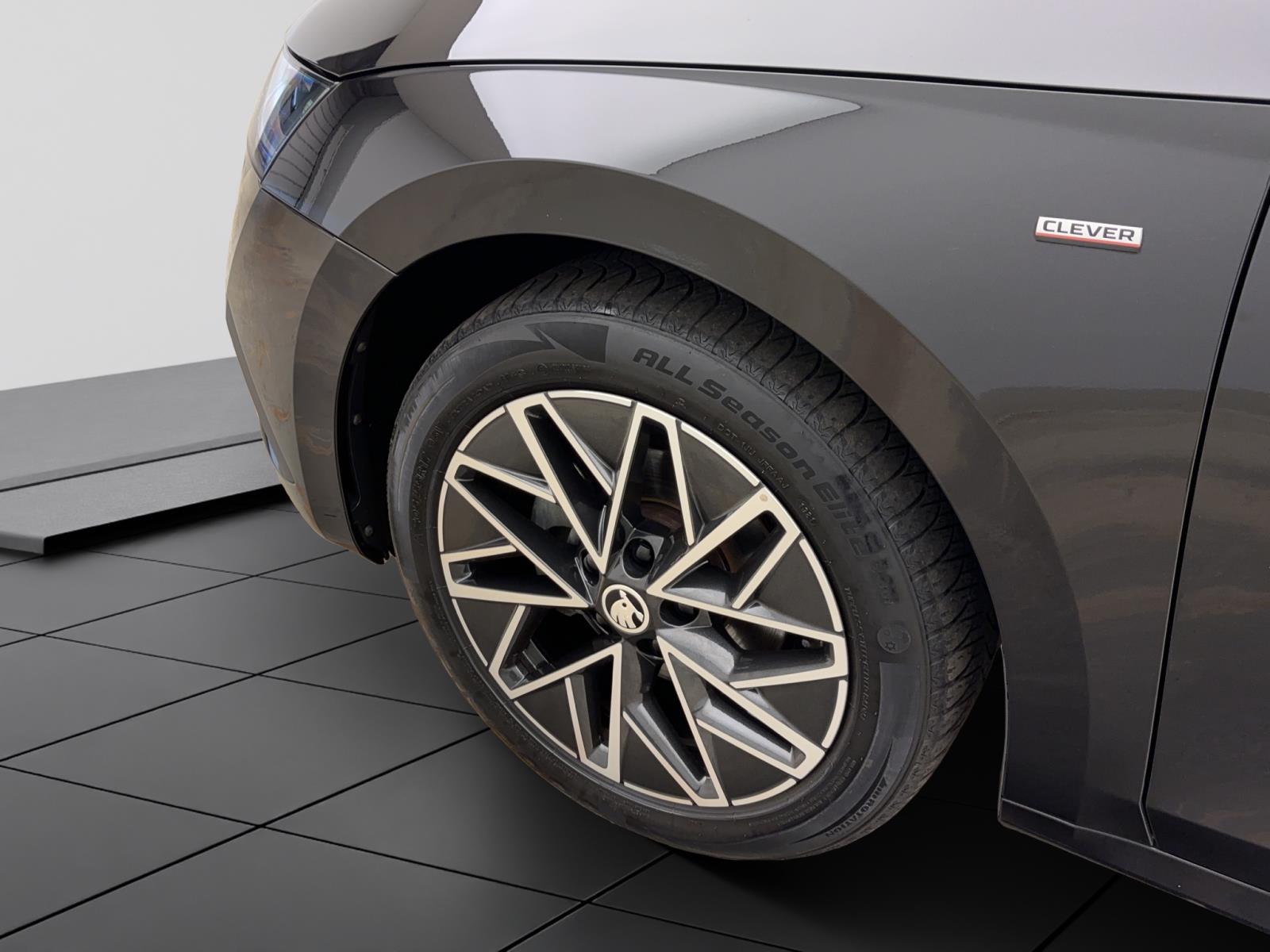 Skoda Octavia Combi 1.0 TSI CleverSitzhzg LED LaneAssist FrontAssist