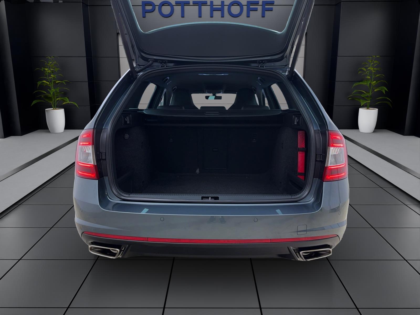 Skoda Octavia Combi 2.0 TSI DSG RSPDC BiXenon Navi Kessy Klima Tempo