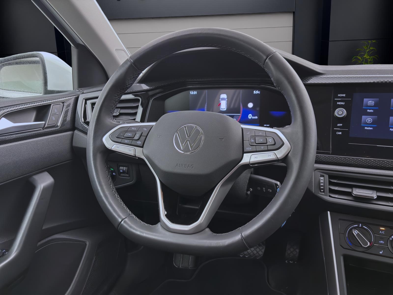 Volkswagen Polo 1.0 TSI DSG LIFE LED SITZHZG APPCONNECT GRA