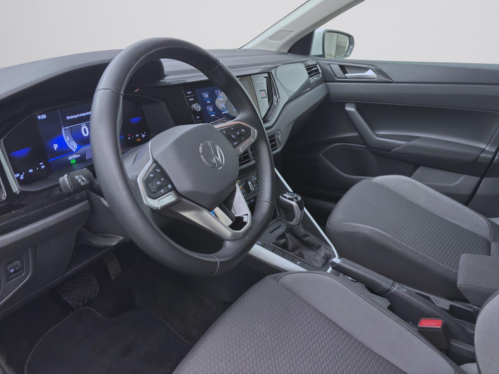 Volkswagen Polo 1.0 TSI DSG LIFE SITZHZG KLIMA D.COCKPIT LED
