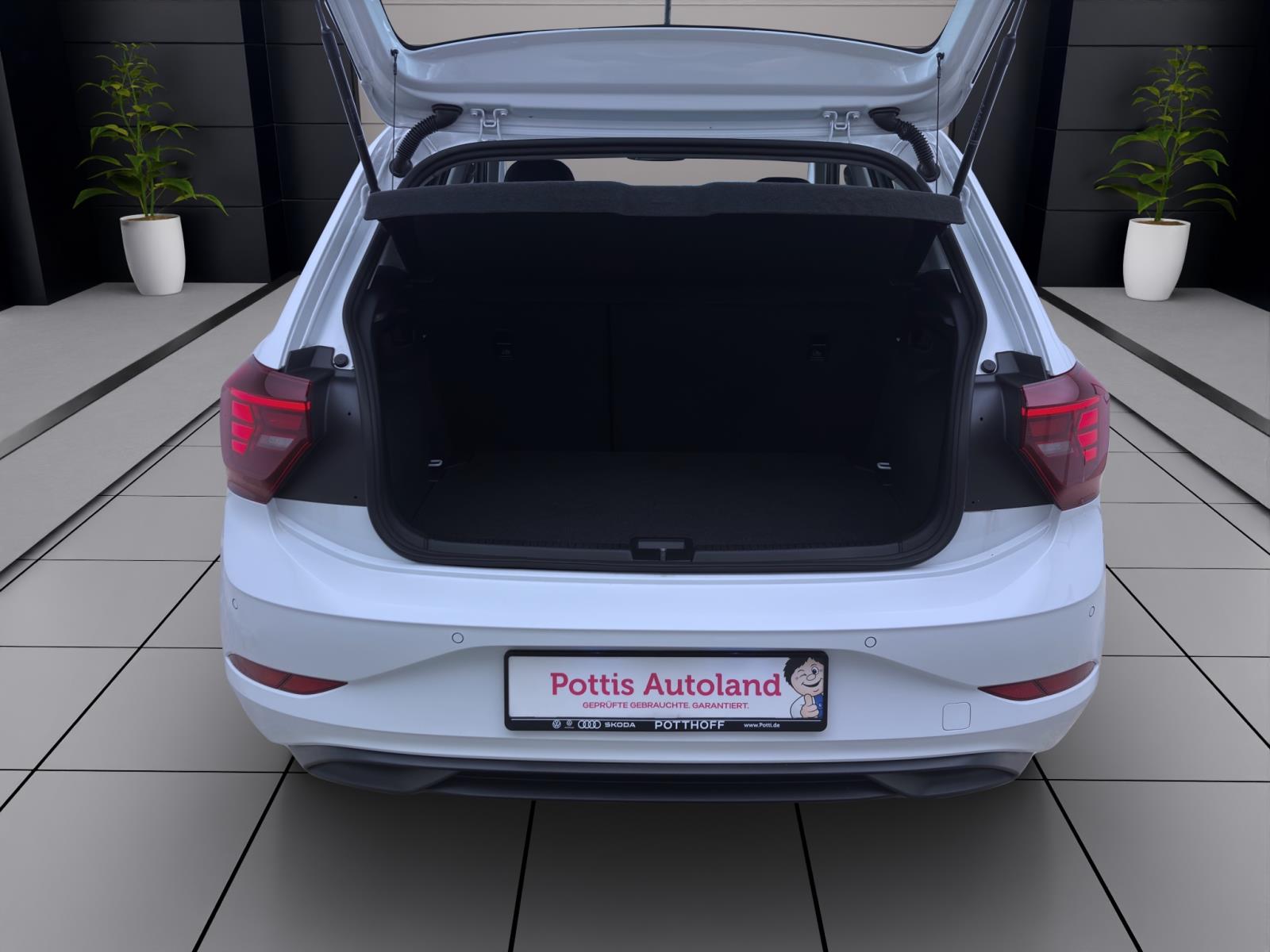 Volkswagen Polo 1.0 TSI DSG LIFE LED SITZHZG PDC DAB+