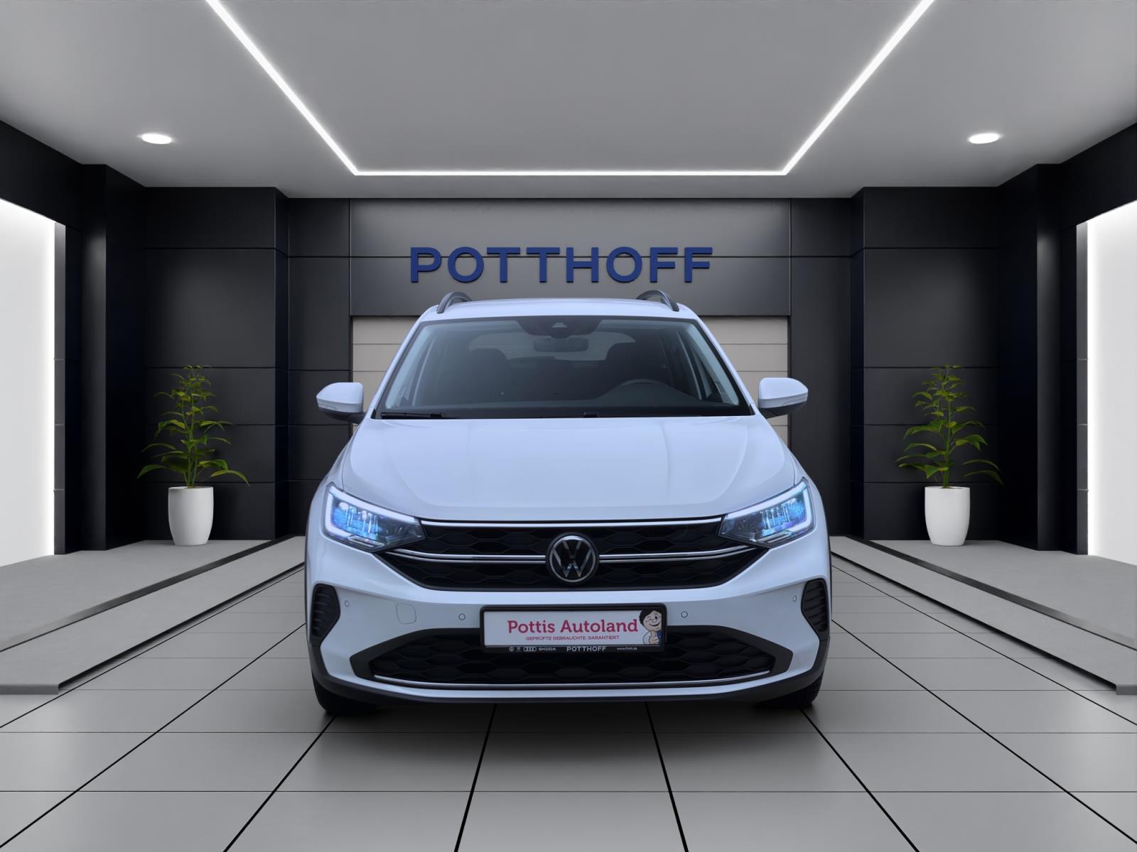 Volkswagen Taigo 1.0 TSI MOVE KAMERA ACC KLIMA SITZHZG