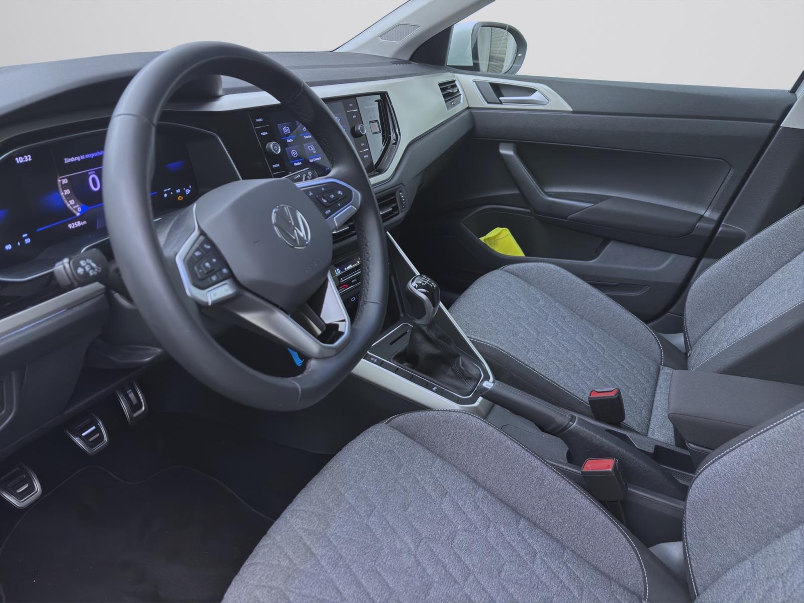 Volkswagen Taigo 1.0 TSI MOVE KAMERA ACC KLIMA SITZHZG