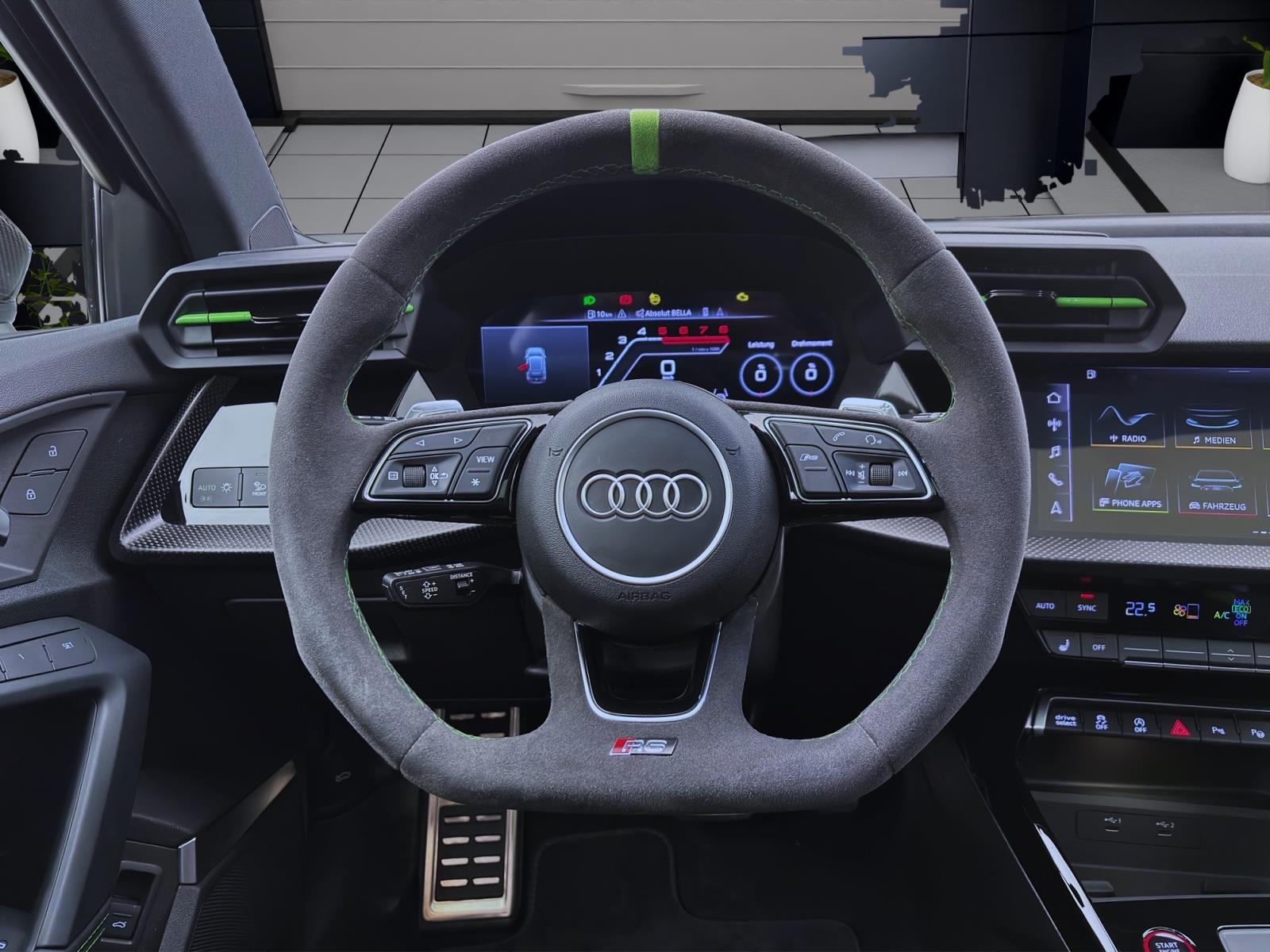 Audi RS3 Sportback PANO ACC MATRIX B&O HuD