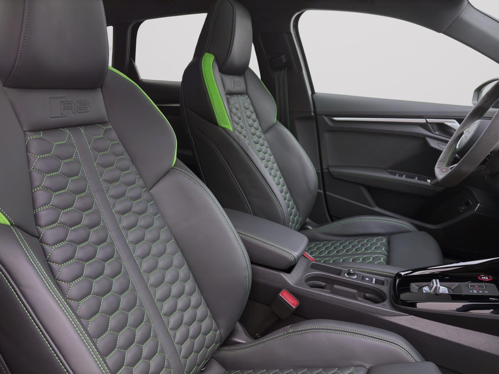 Audi RS3 Sportback PANO ACC MATRIX B&O HuD
