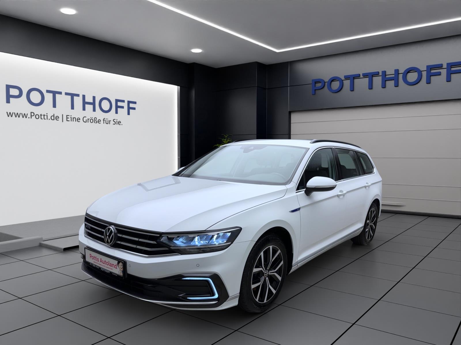 Volkswagen Passat Variant 1.4 TSI eHybrid DSG GTENavi LED ACC RearView Sitzhzg