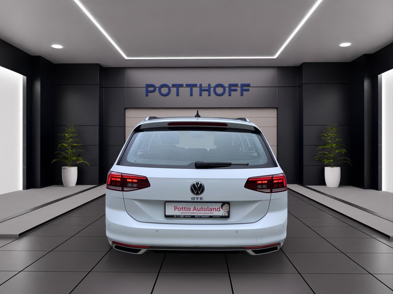 Volkswagen Passat Variant 1.4 TSI eHybrid DSG GTENavi LED ACC RearView Sitzhzg